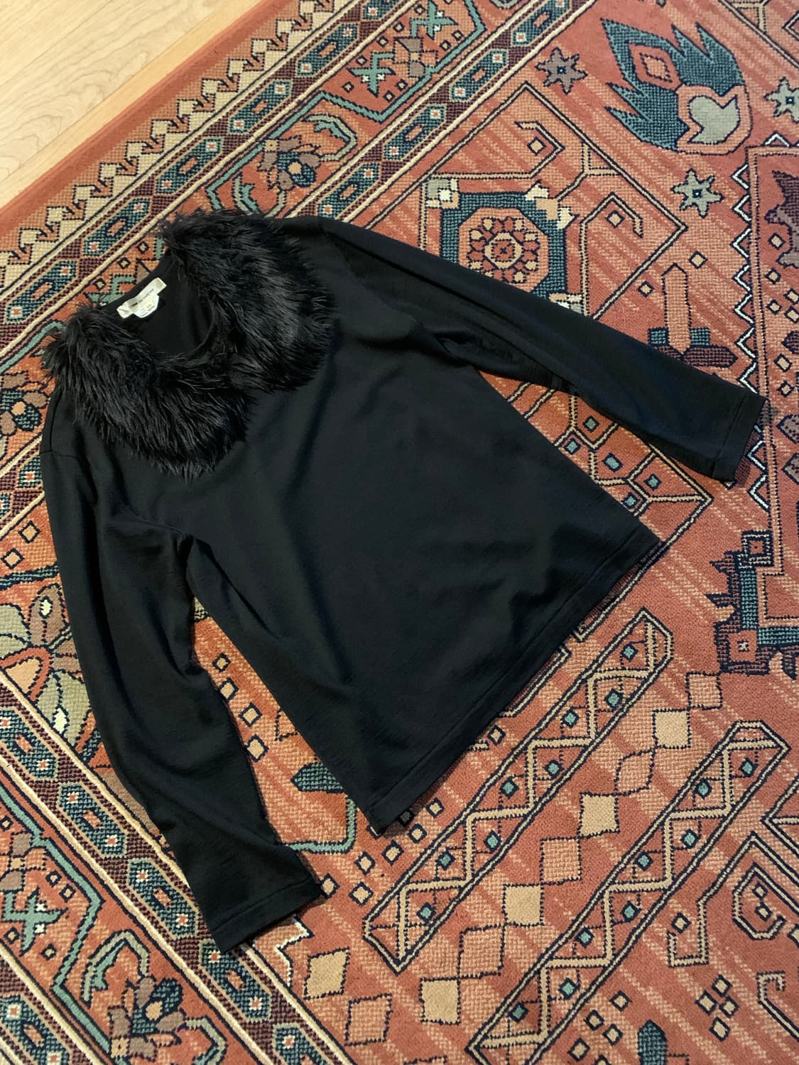 꼼데가르송 퍼 니트 상품이미지1