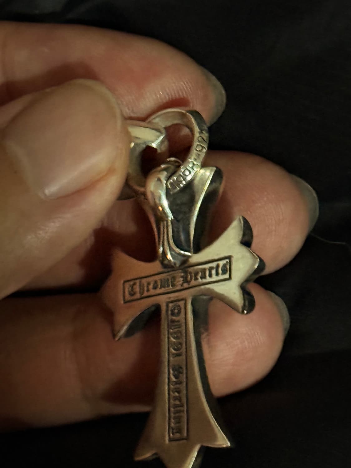 크롬하츠 스몰 크로스 with 베일 펜던트 상품이미지3