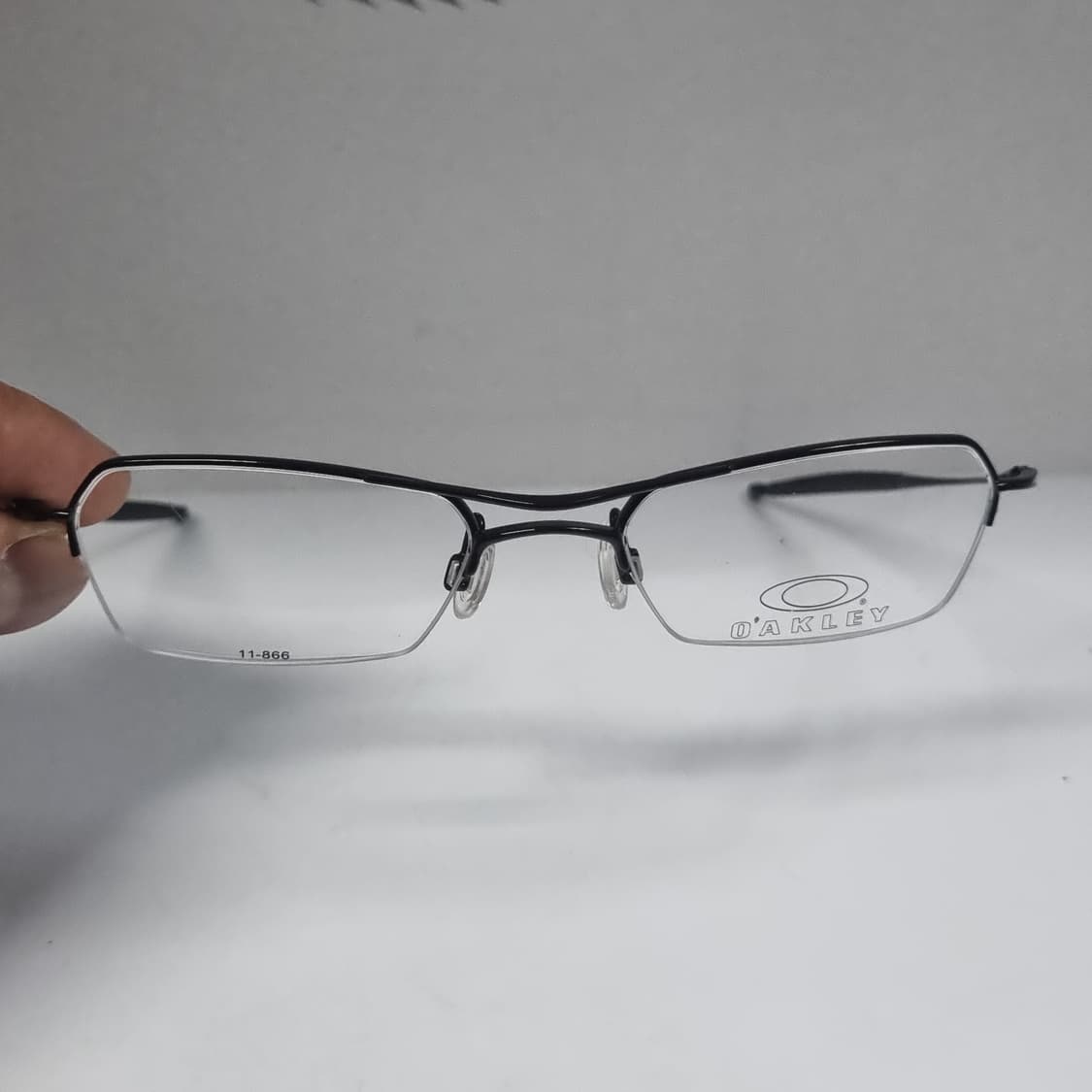 오클리 반무테 안경 할로우포인트 2.0 미사용 블랙 상품이미지5