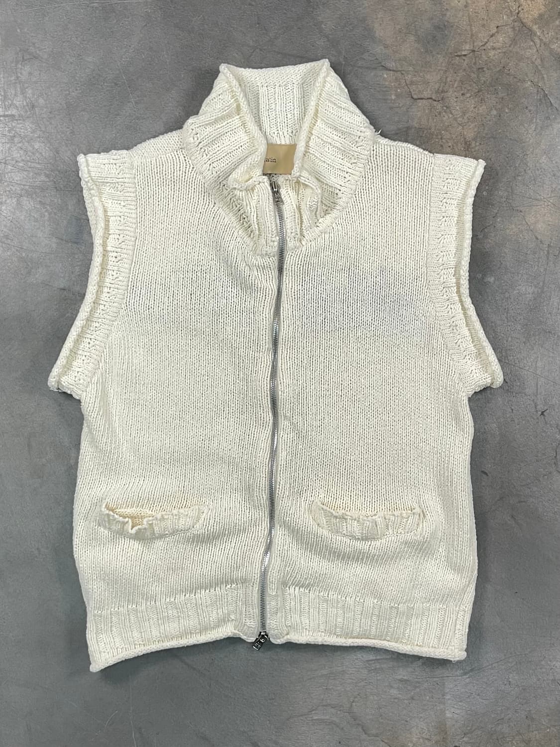 마뗑킴 스펠포인트 니트조끼 상품이미지3