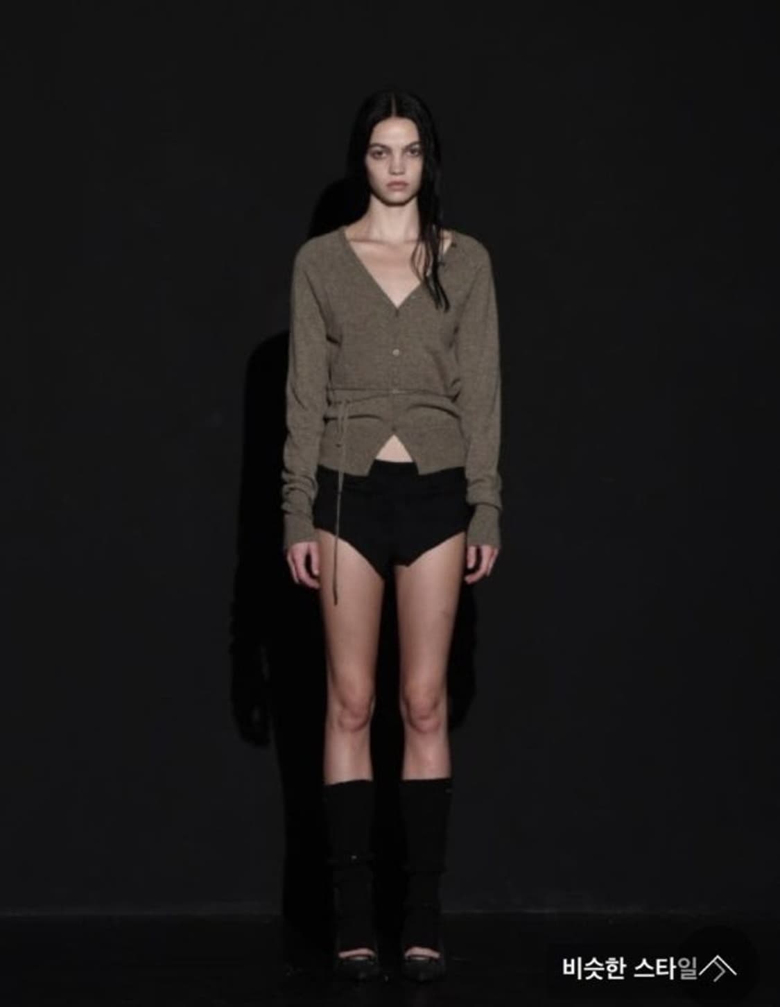 보헤미안서울 니트가디건 브라운 상품이미지1