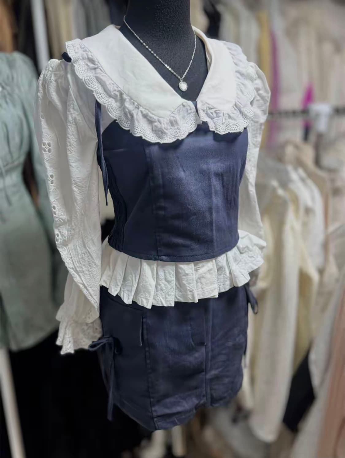 [세트상품] 리본 뷔스티에 + 리본 포인트 카고 H치마 상품이미지1