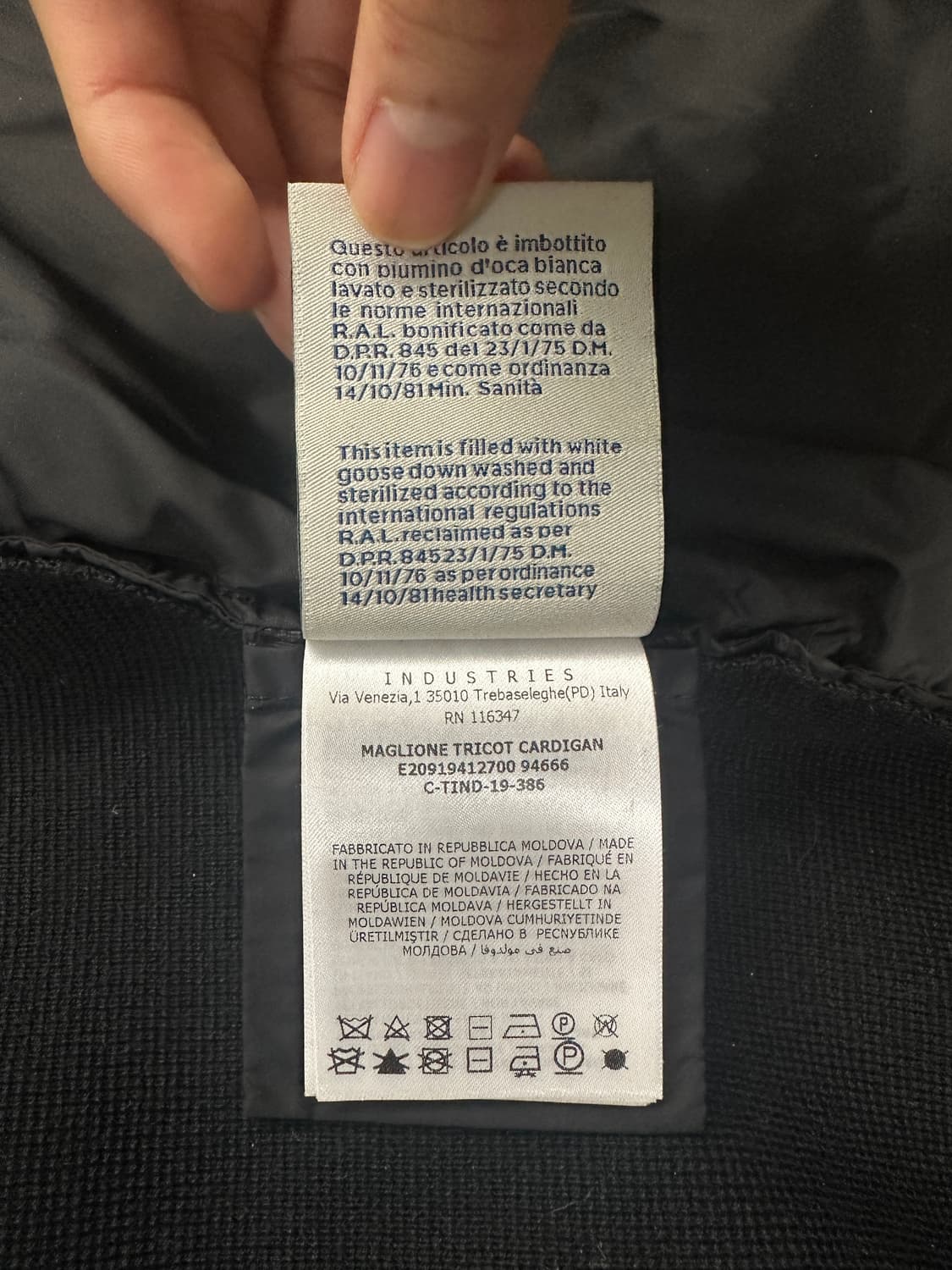 (직거래 가능)몽클레어 트리콧 니트 패딩 상품이미지9