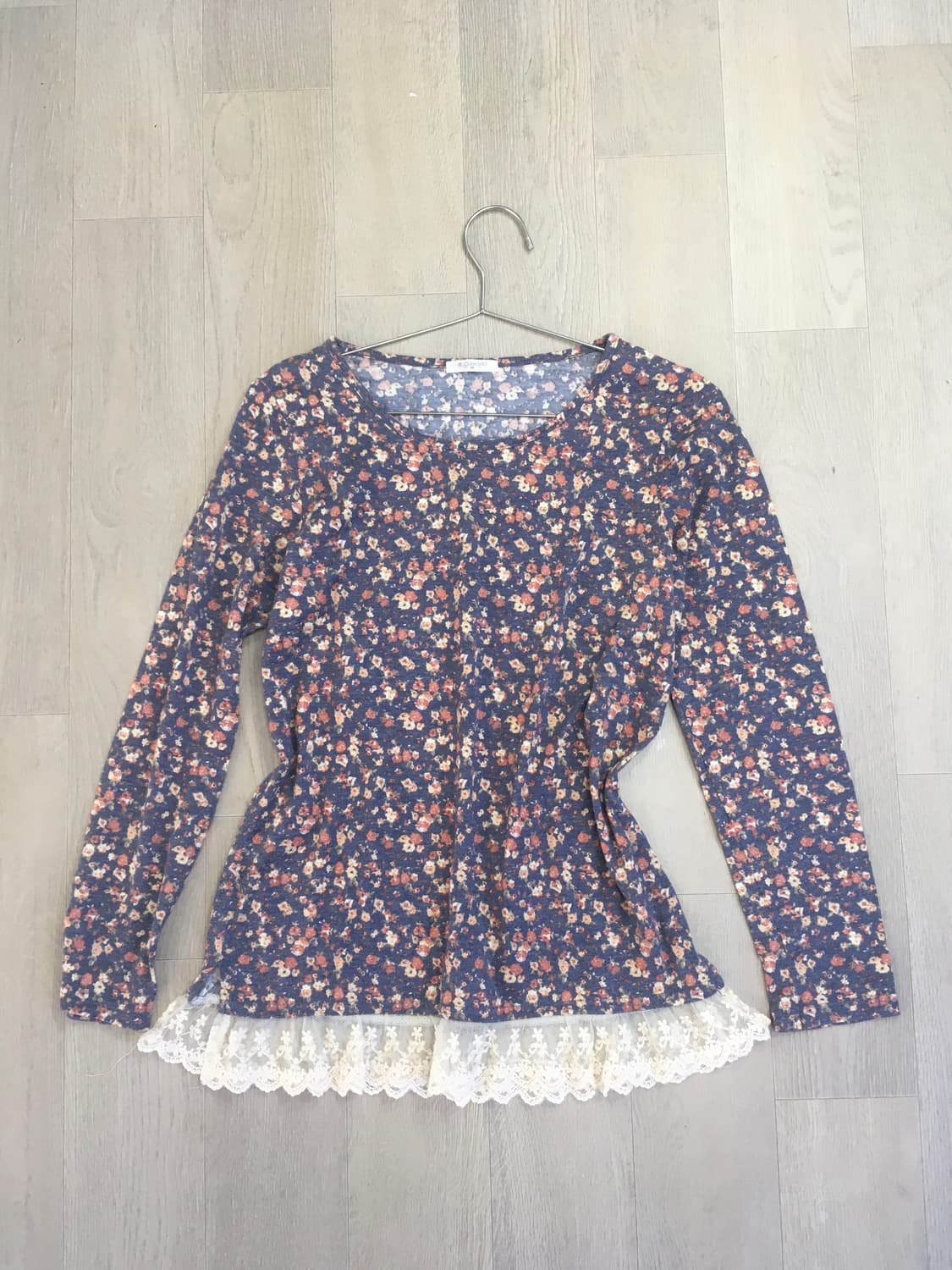 Set)하구미 잔꽃레이스티 + 모리 울 가디건 상품이미지9