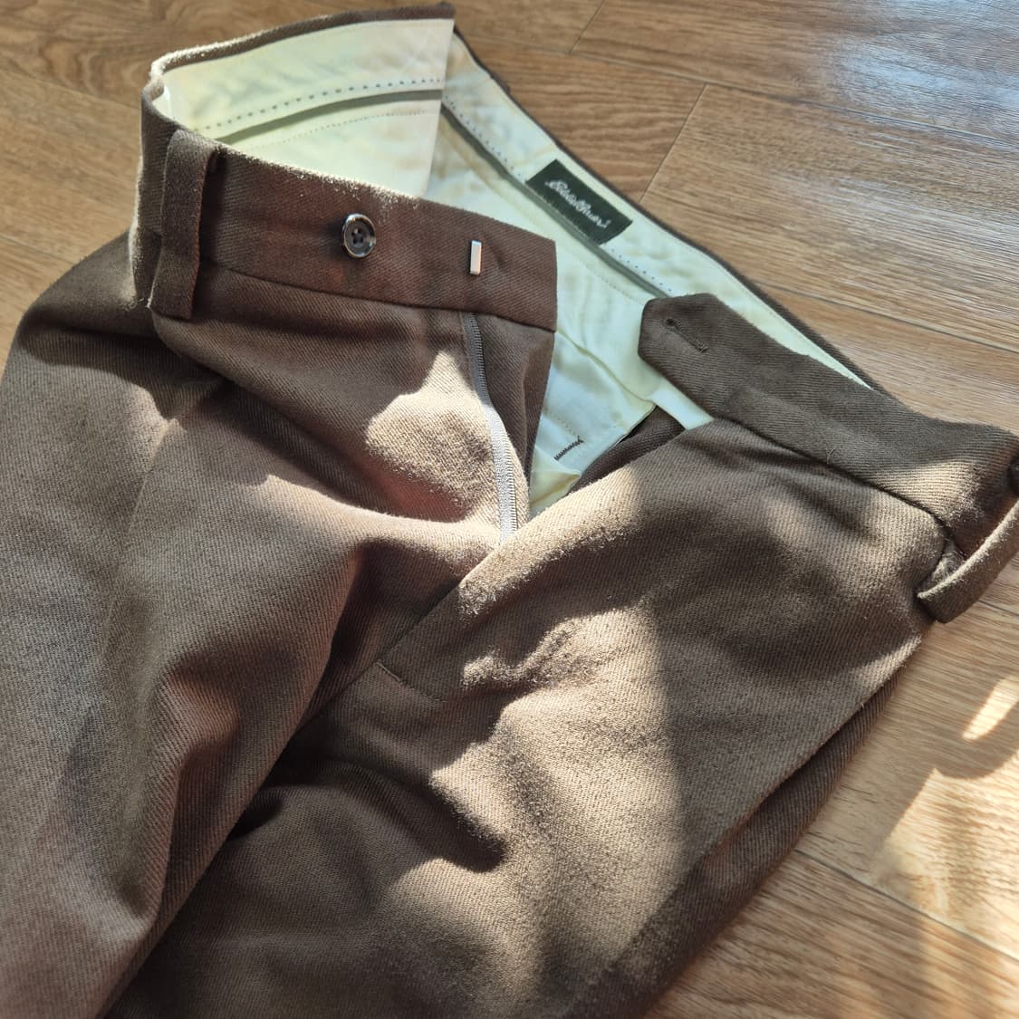 에디바우어 투턱 트라우저 팬츠 브라운 30 상품이미지2