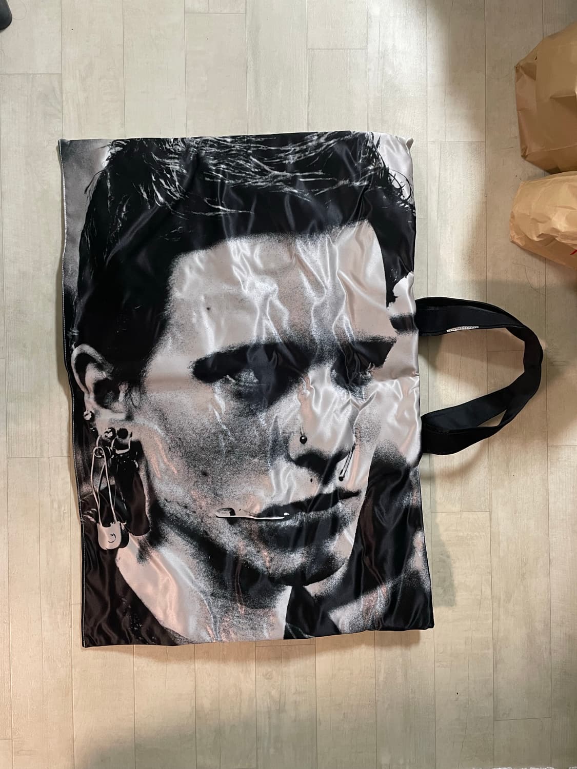 라프시몬스 핸들 백 상품이미지1