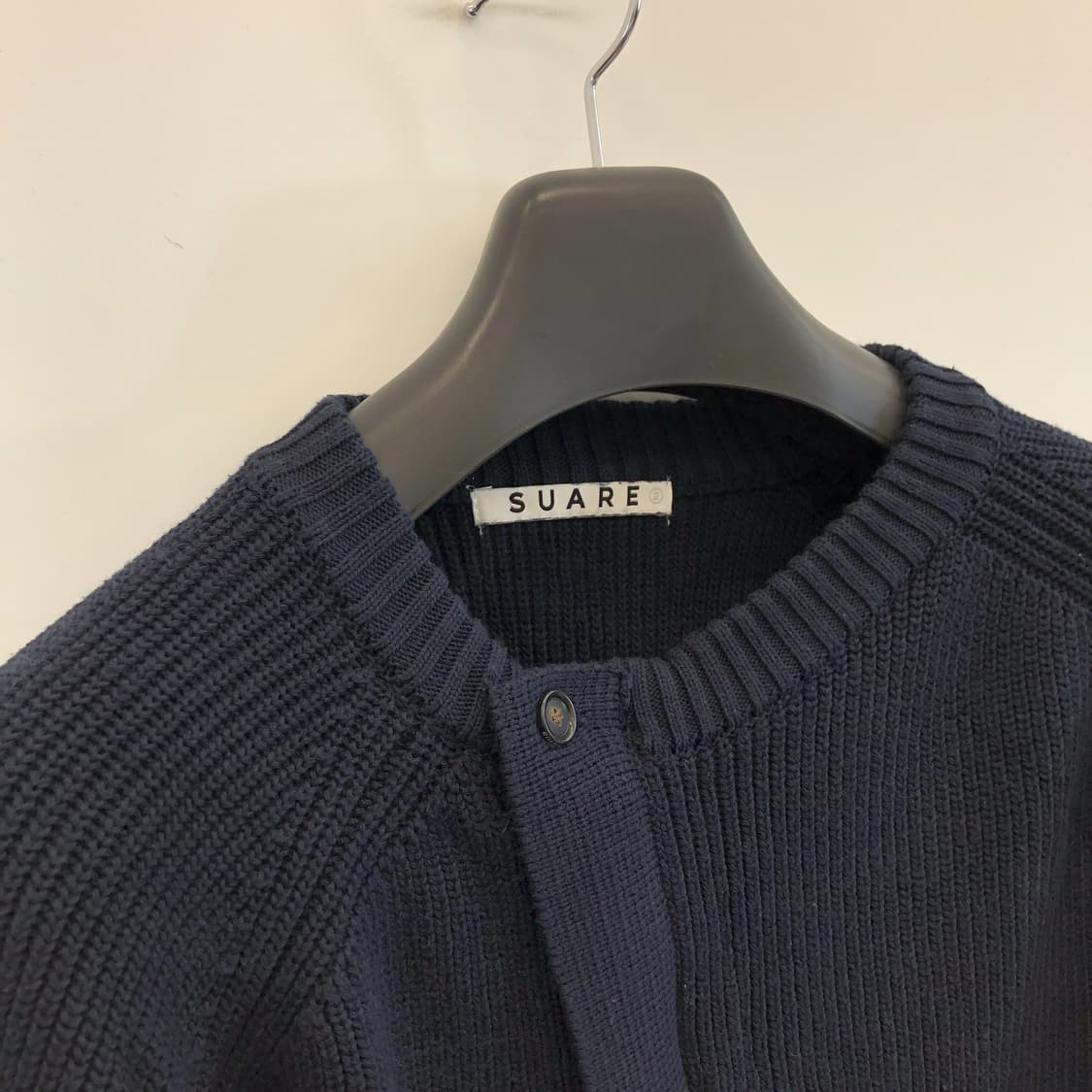 SUARE 수아레 오블리크 사선 니트가디건 2 상품이미지3
