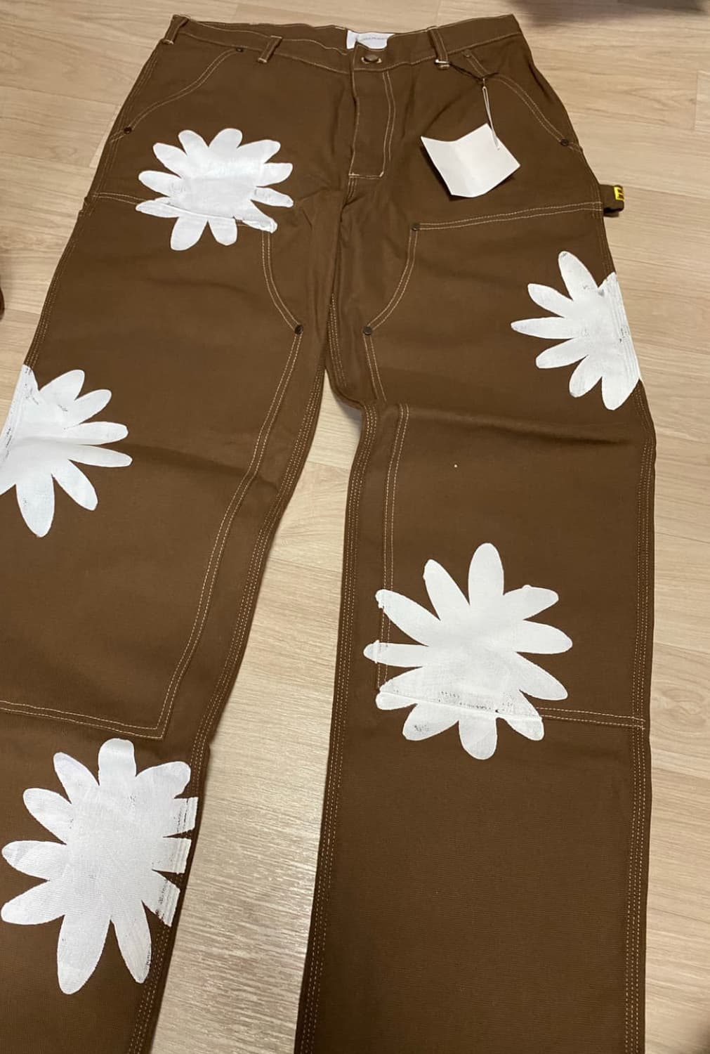 더뮤지엄비지터 팬츠 팝니다 상품이미지1