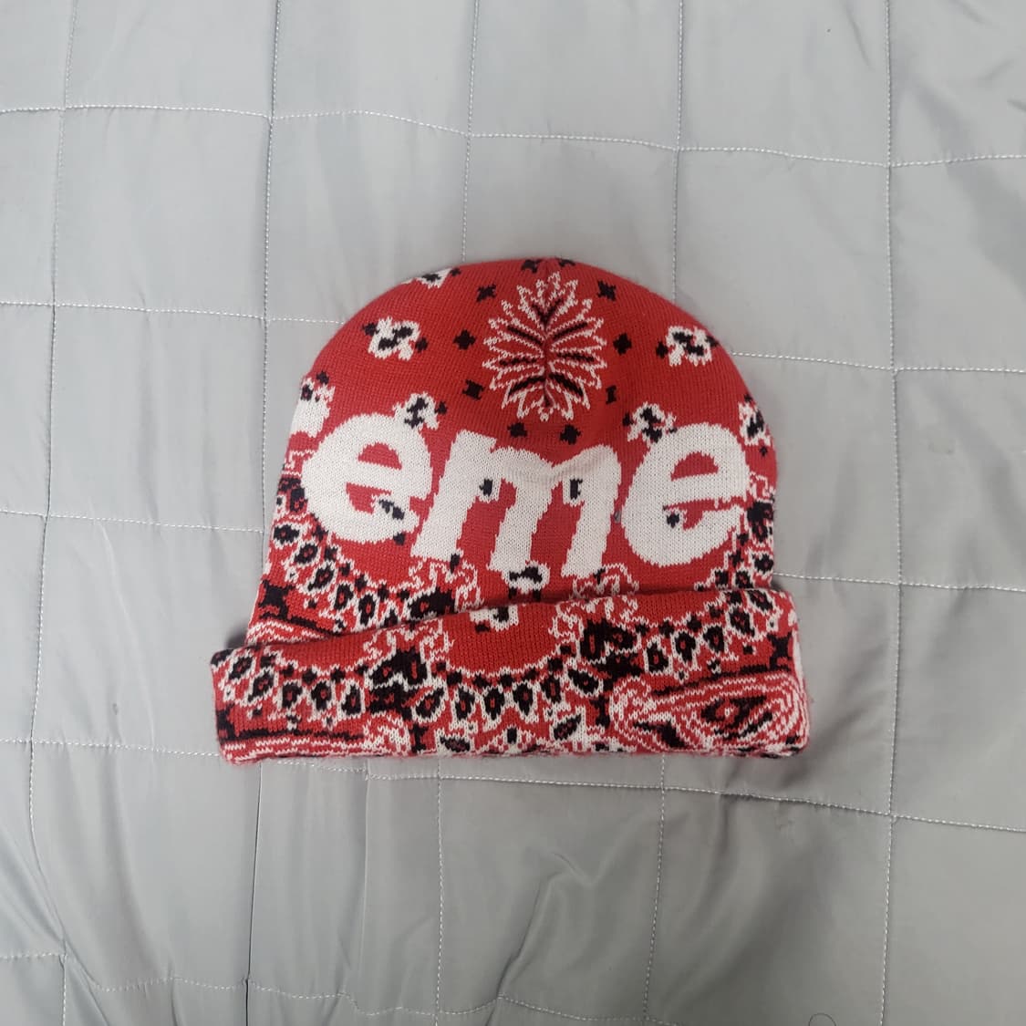 슈프림 반다나 비니 상품이미지2