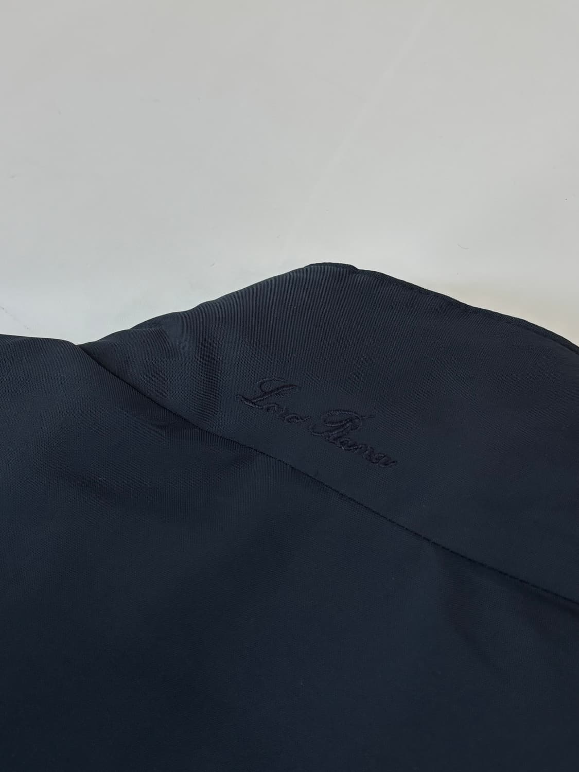 Loro piana 로로피아나 네이비 패딩 상품이미지8