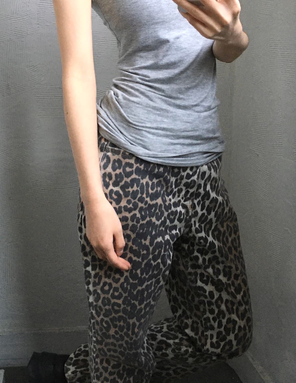 Ganni 가니 레오파드 크롭 진 상품이미지3