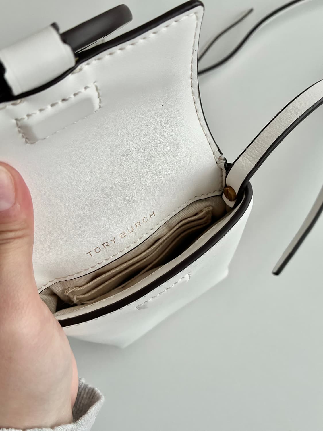 토리버치 밀러 폰 크로스바디 백 아이보리 상품이미지8