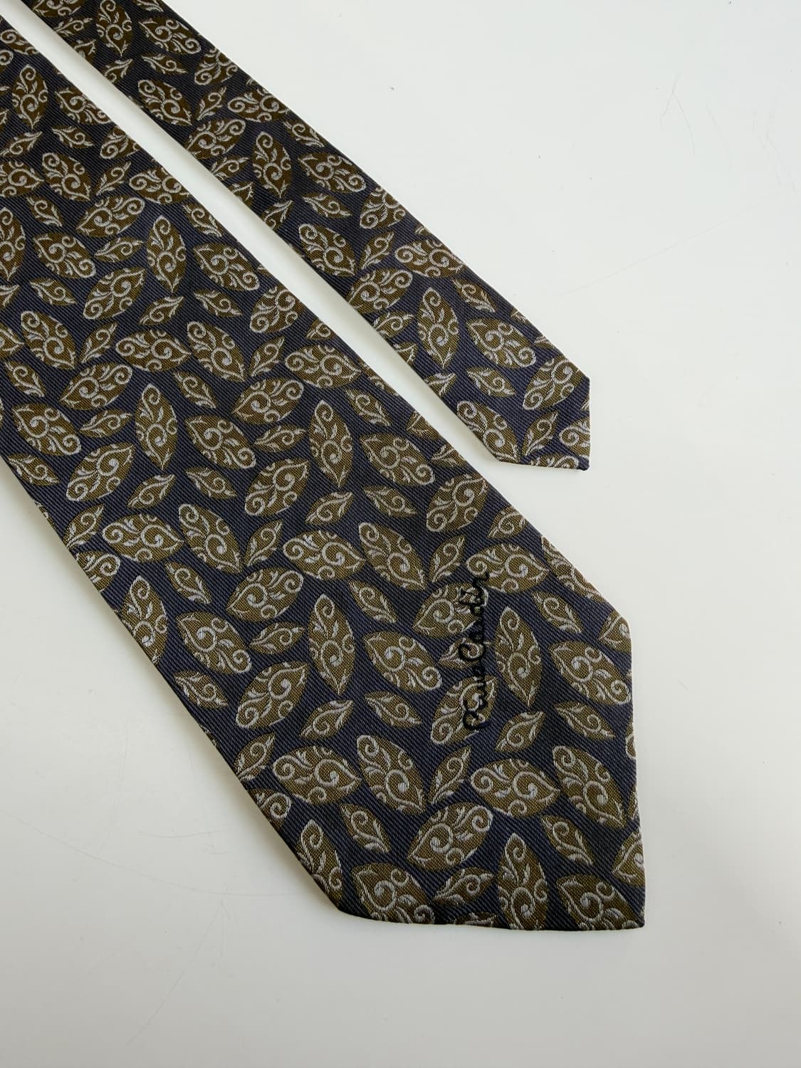 피에르가르뎅(Pierre cardin) 실크 넥타이 9.5cm 상품이미지4