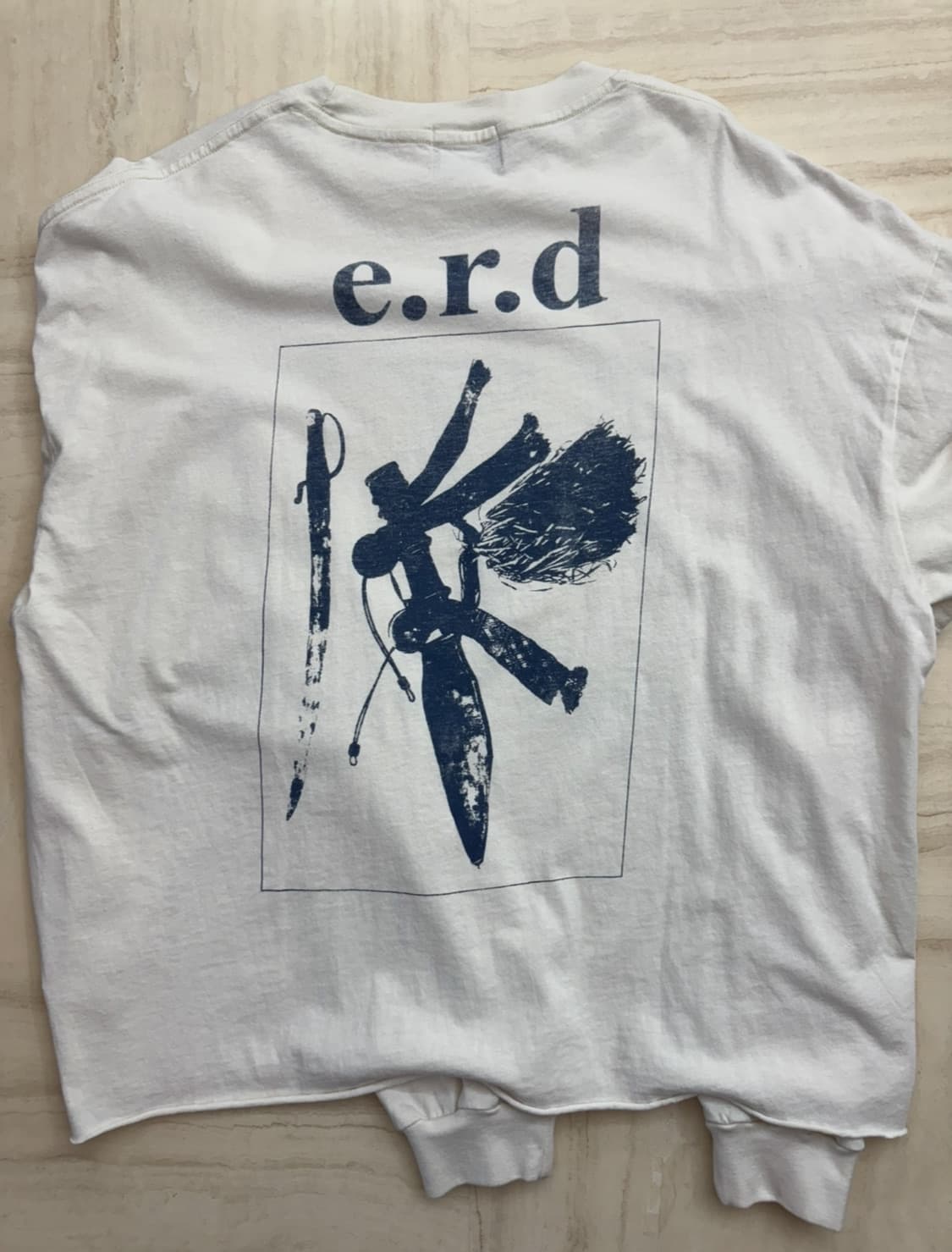 E.R.D. 777 롱 슬리브 판매합니다. 상품이미지3