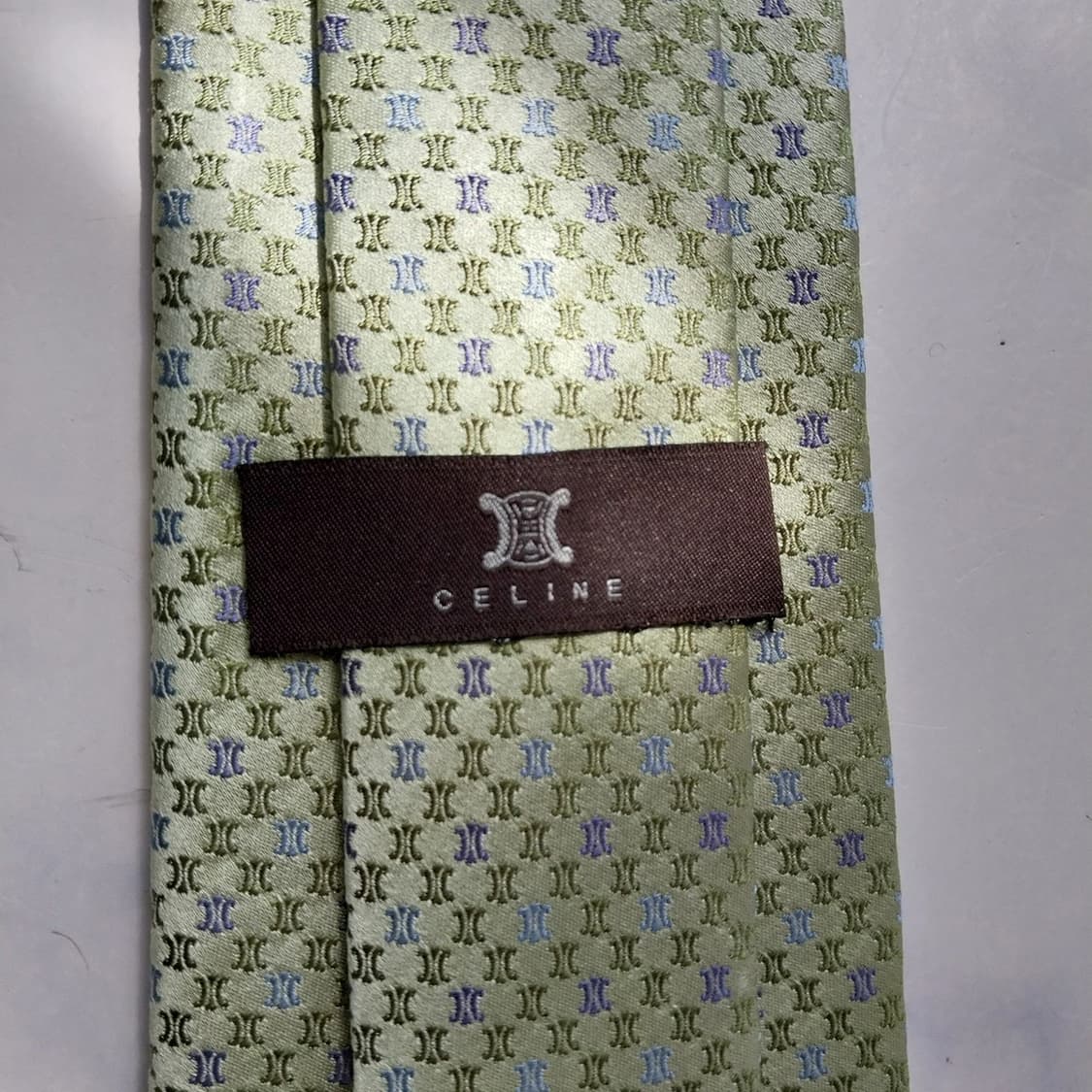 셀린느 실크 민트 트리오페 자수 넥타이 9.1cm A+등급 K2556
 상품이미지8