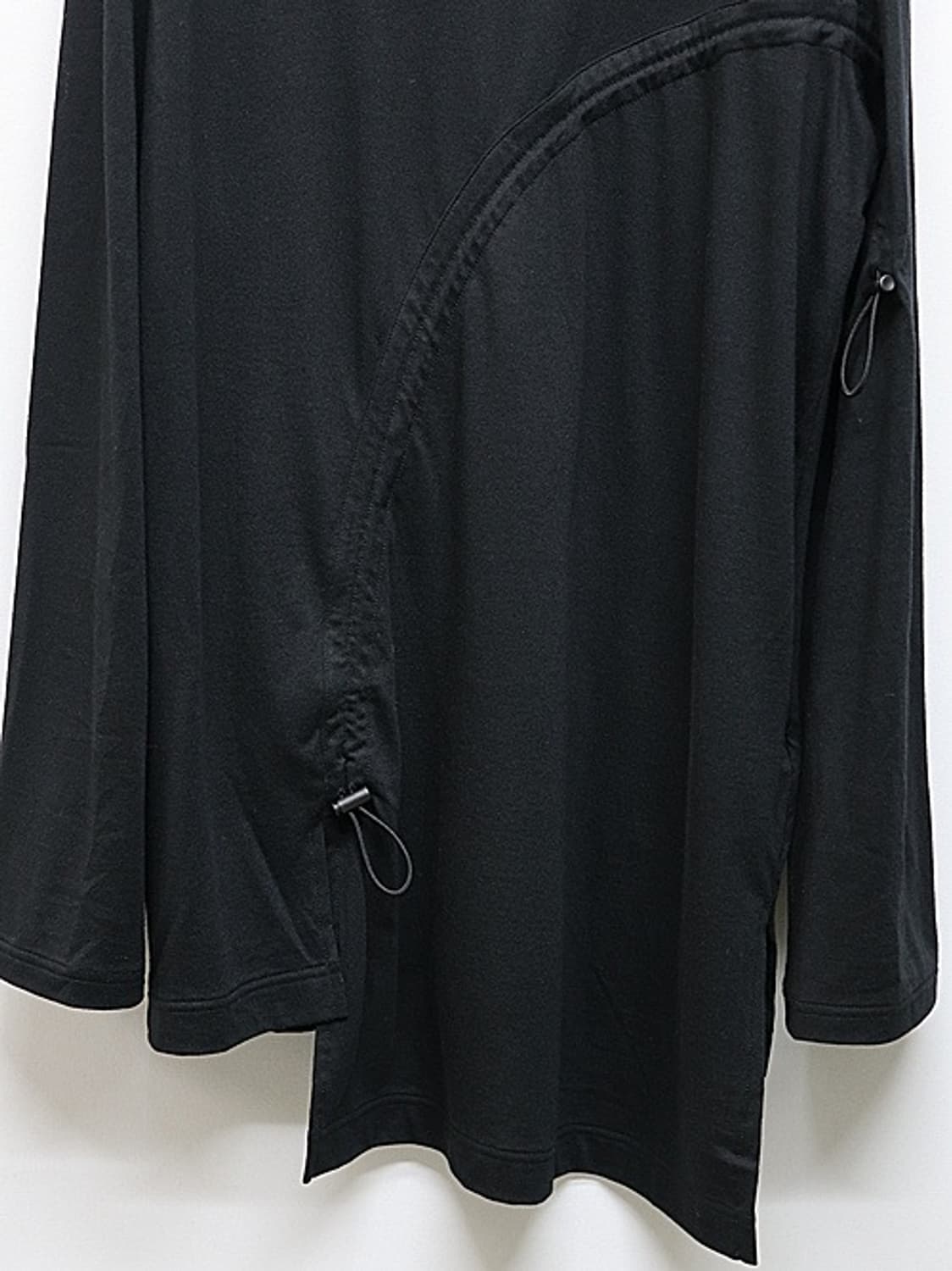 새상품 Ground Y 요지야마모토 커브드 블랙 롱슬리브 3size 상품이미지7