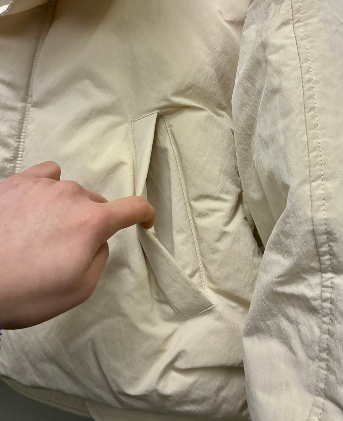 (F)RECTO 렉토 버틀러 푸퍼 덕다운 크롭 숏패딩 크림 상품이미지4