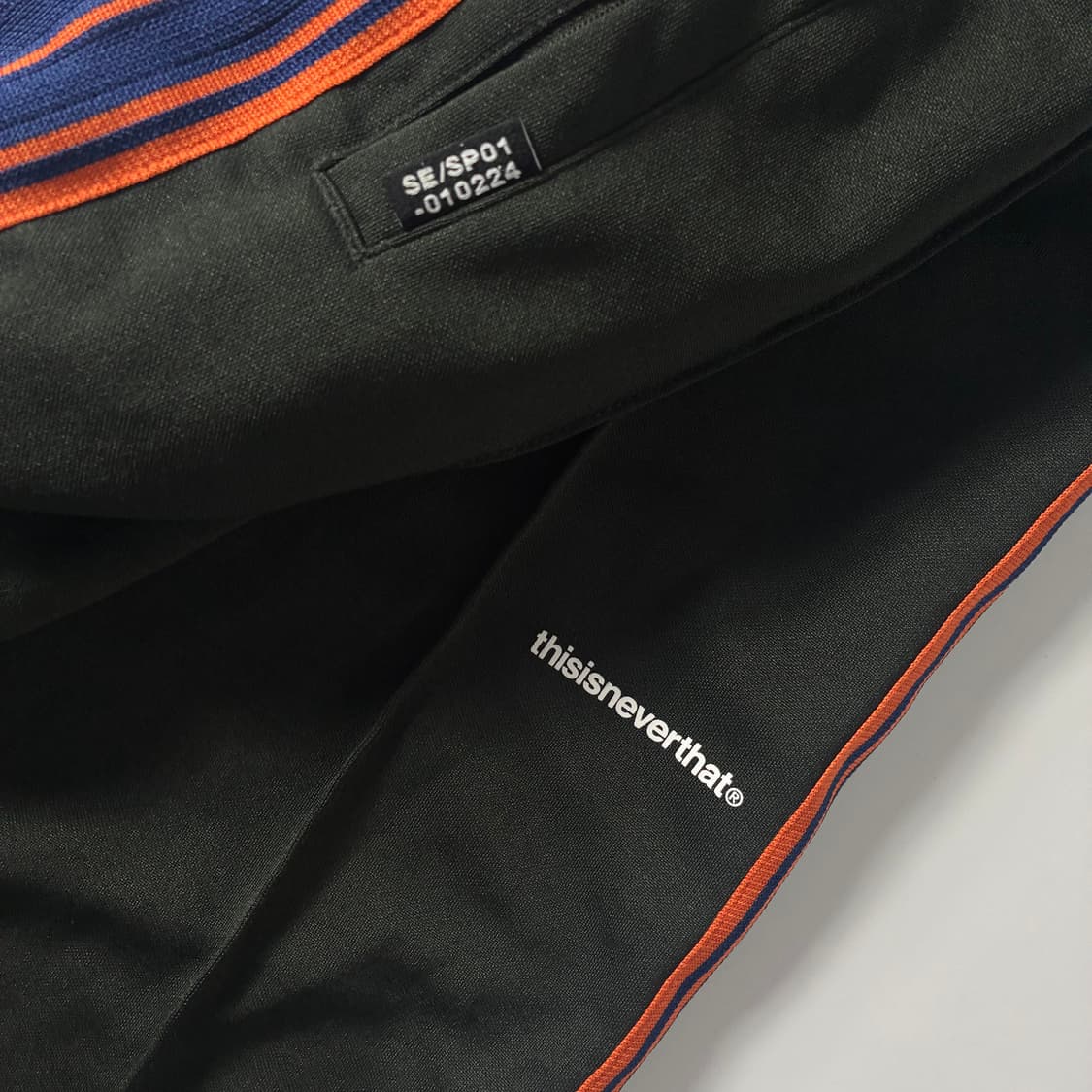 Thisisneverthat  디스이즈네버댓 다크그린 트랙팬츠 상품이미지4