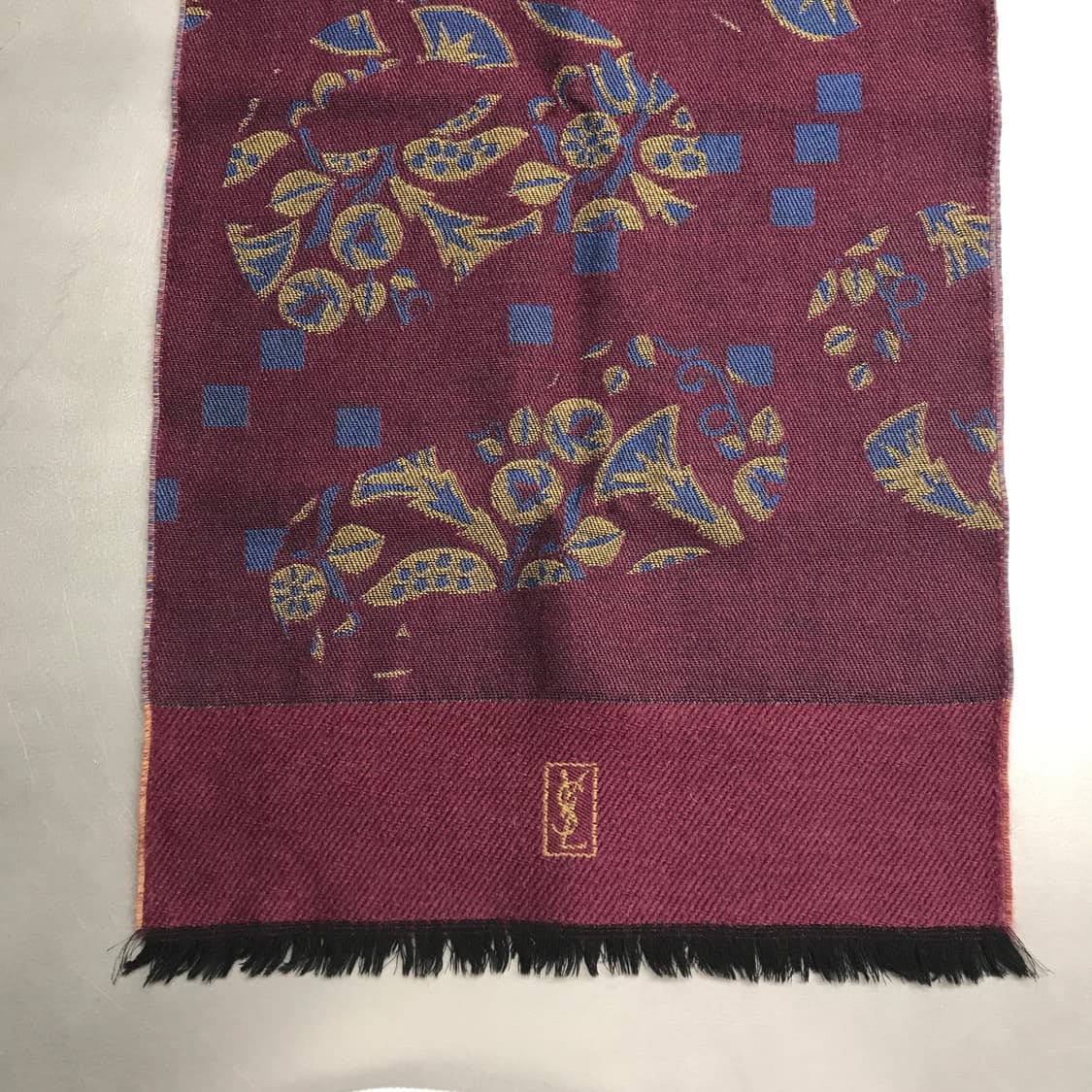 YSL 입생로랑 머플러 상품이미지3