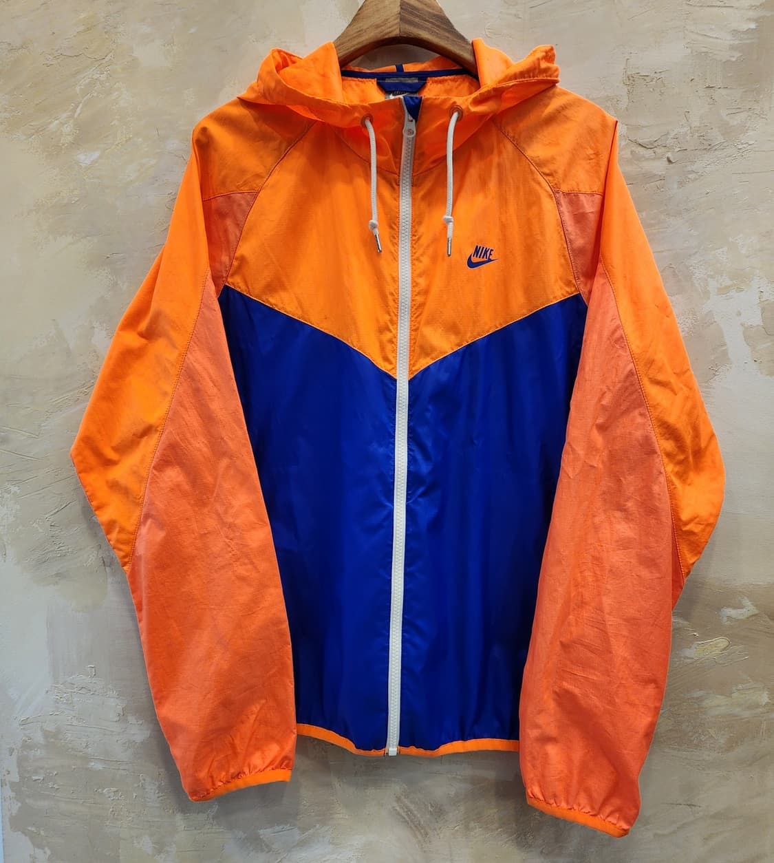 나이키 후드 바람막이 운동복  상품이미지1