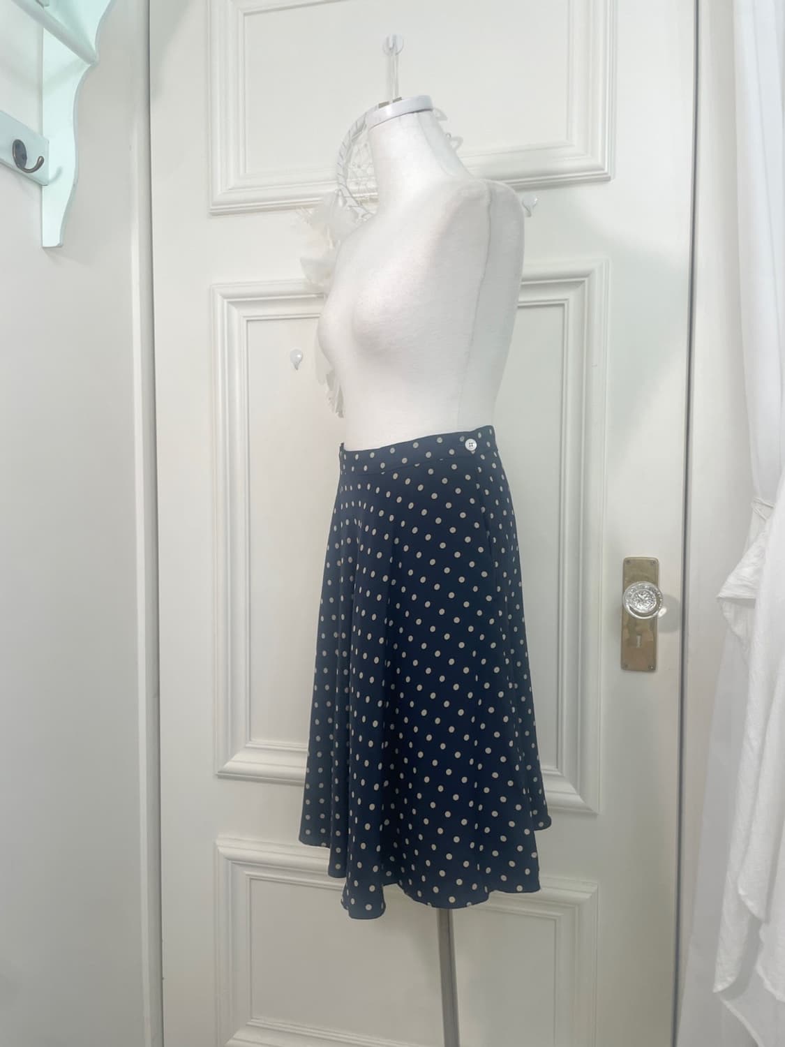 RALPH LAUREN silk navy dot midi skirt 상품이미지2