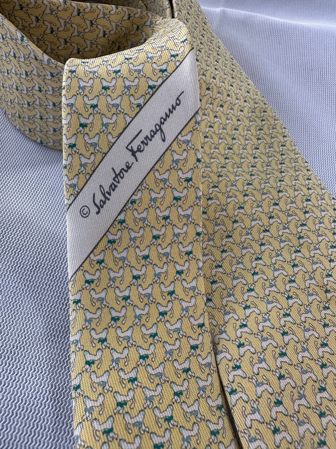 페라가모 옐로우 패턴 실크 넥타이 상품이미지3