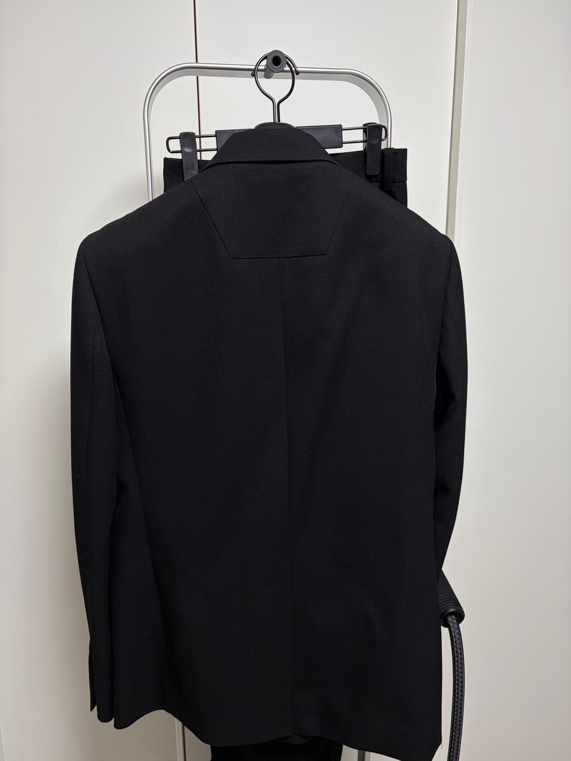 준지 24fw 블레이저 48 미착용 판매 상품이미지2