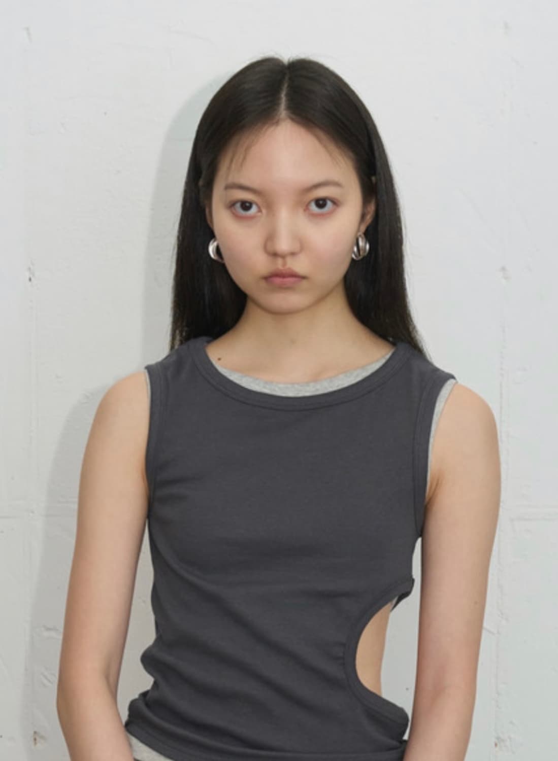 피키 소사이어티 Side Cutout Ribbed Sleeveless  상품이미지1