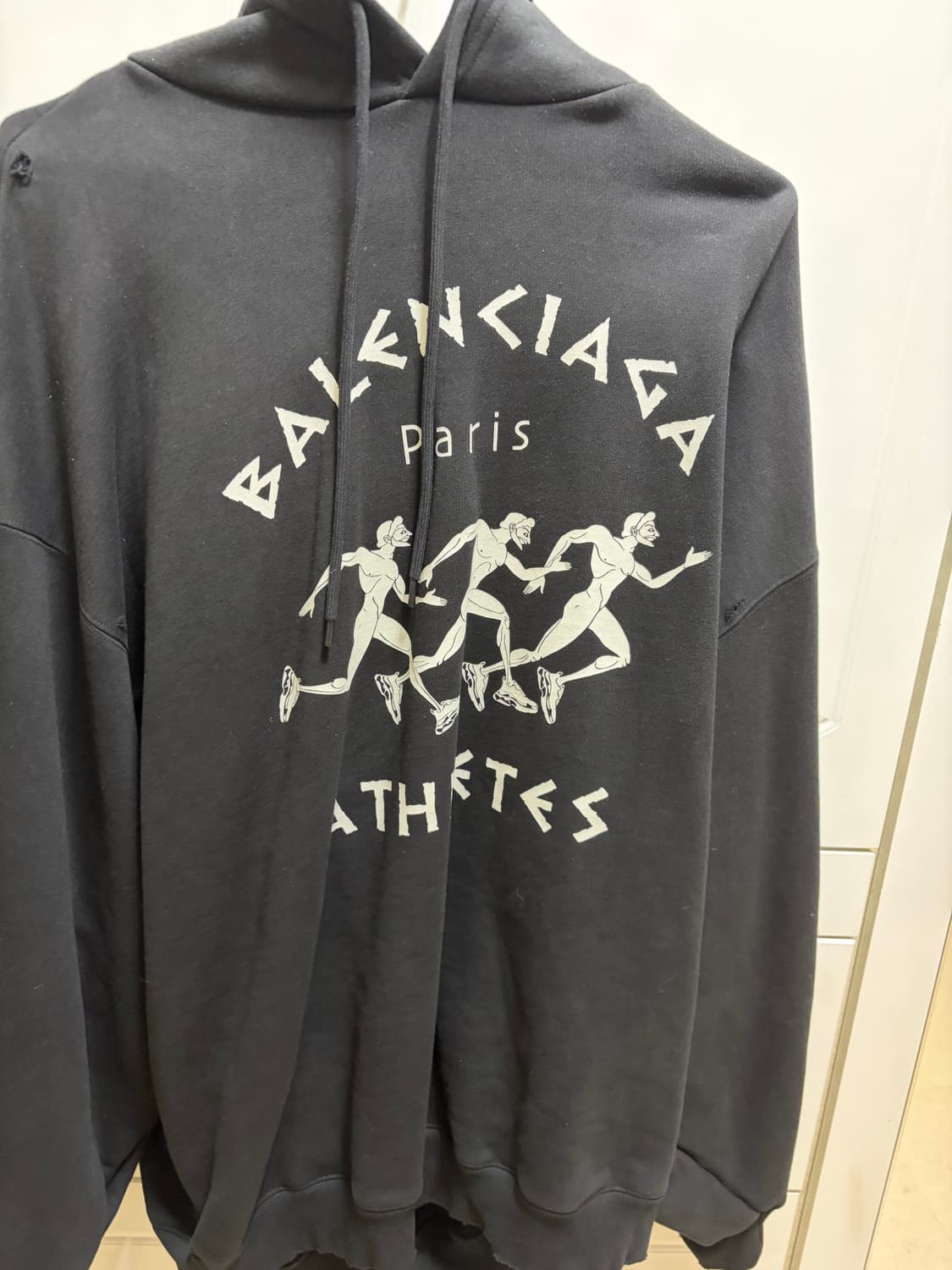 발렌시아가 마라톤 후드 블랙 상품이미지1