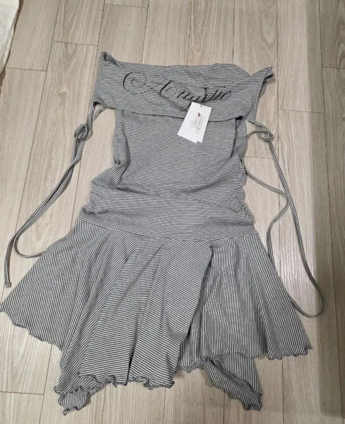 엘프엘프엘프 아카이브스 엔젤릭 스트라이프 드레스 그레이 상품이미지4