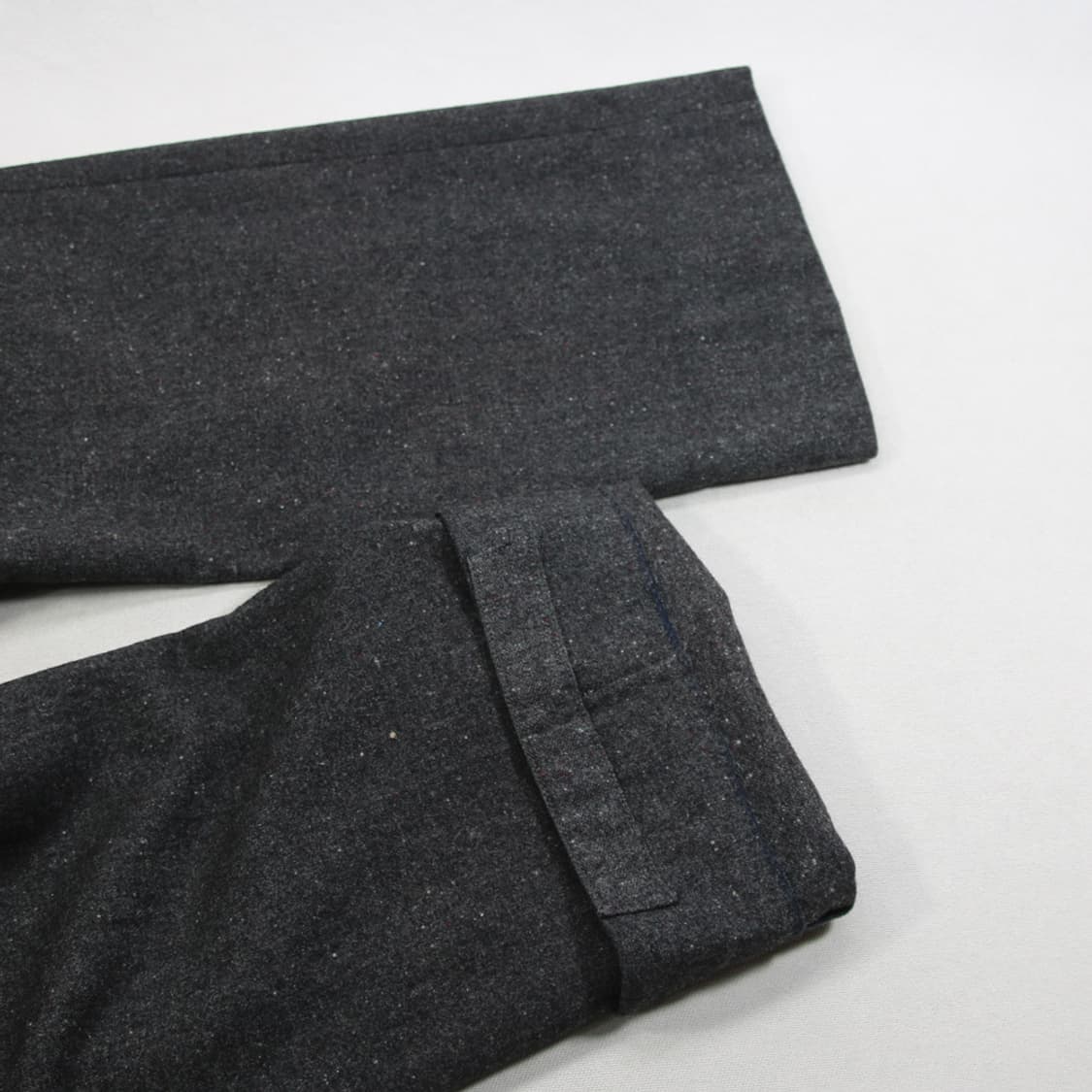 (착용컷) Aquascutum 울 슬랙스 (남성용 31) 상품이미지10