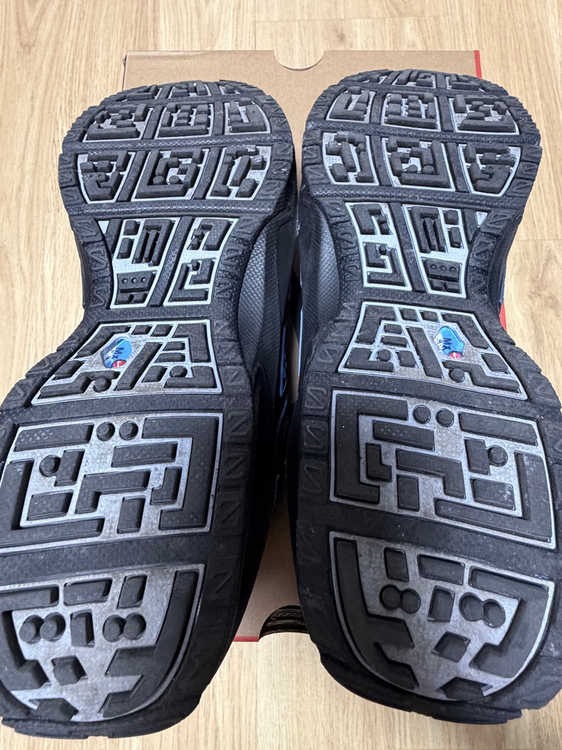 [265] Nike 나이키 에어맥스 SNDR 블랙앤실버 265 size 상품이미지4