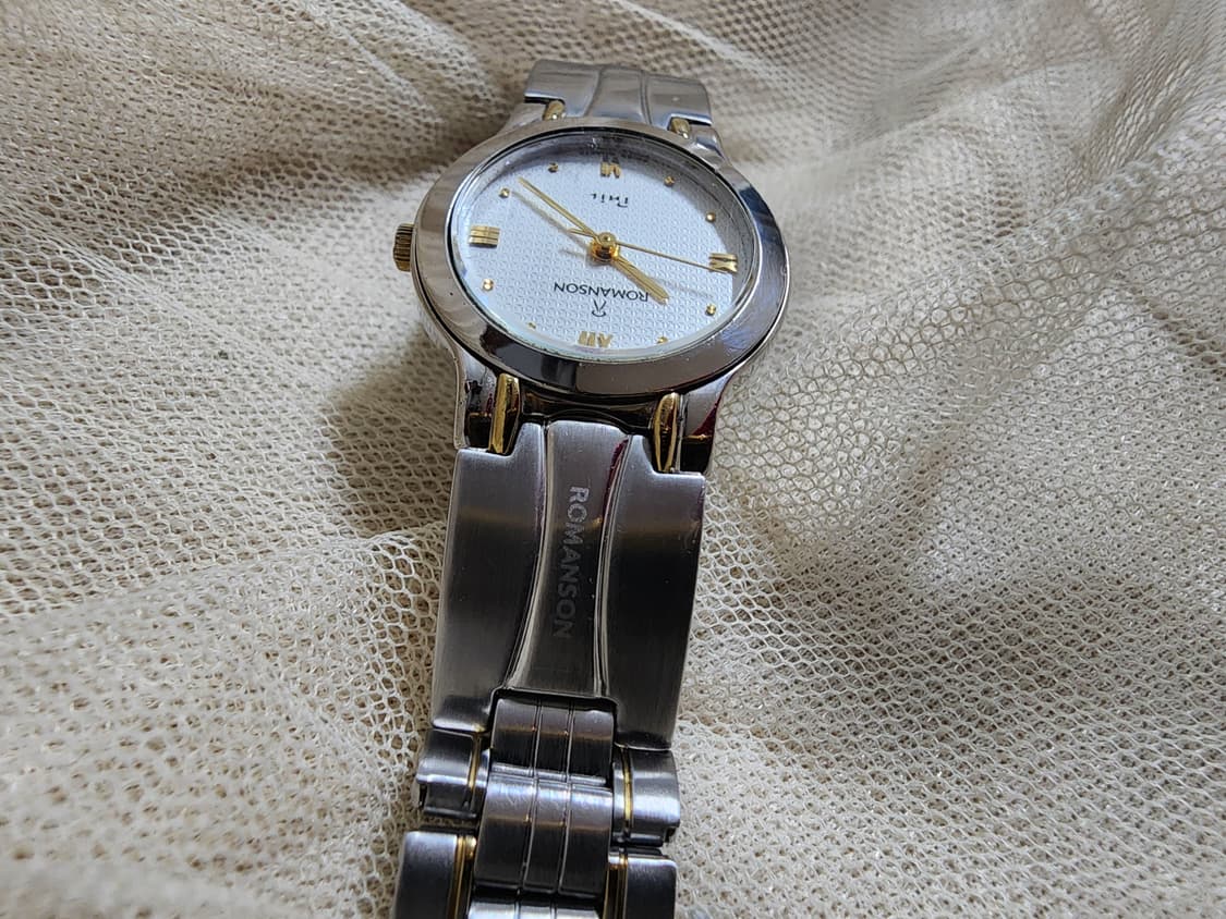 로만손 메탈 콤비 시계 여성용 상품이미지6