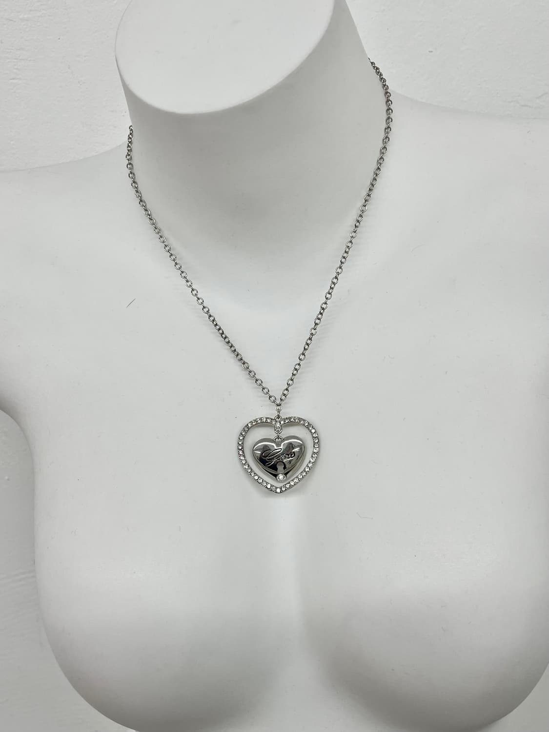 게스 하트 자물쇠 큐빅 네크리스 상품이미지3