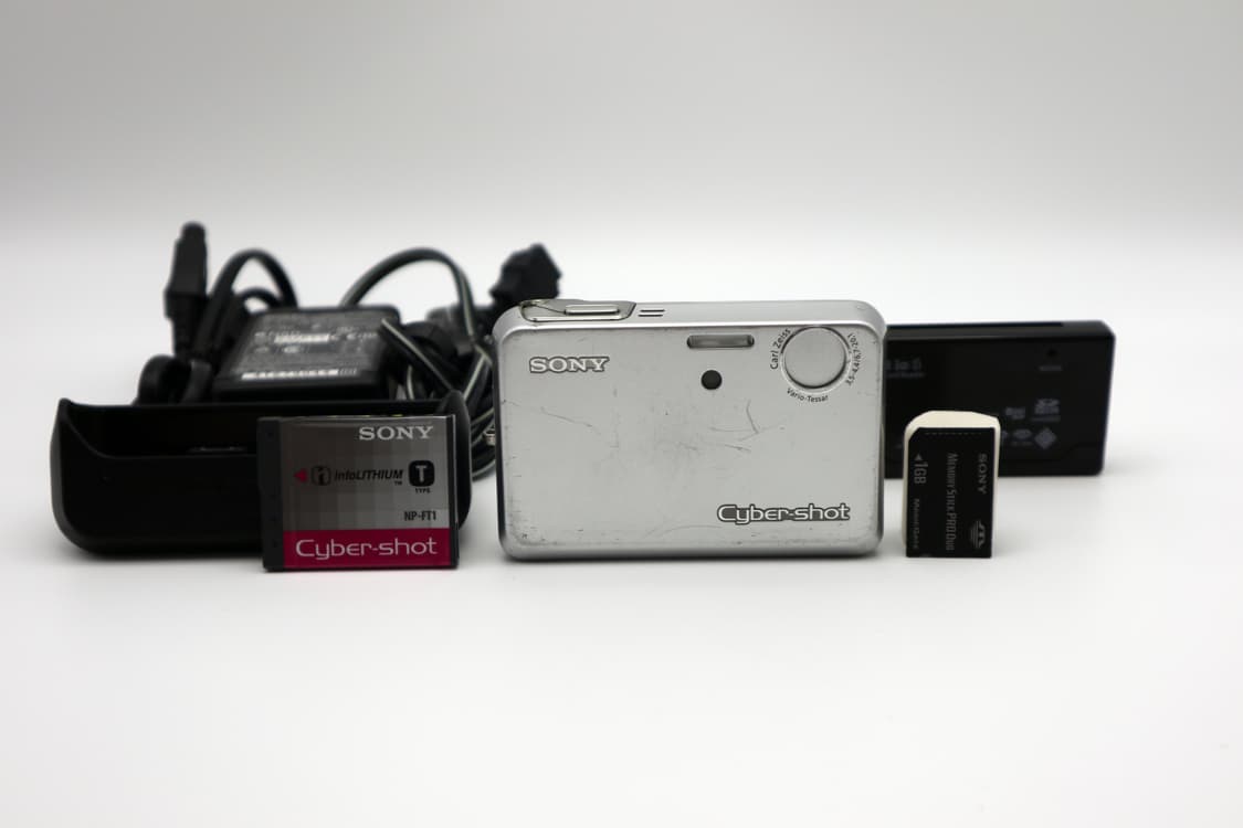 소니 사이버샷 DSC-T3 디지털카메라 상품이미지1