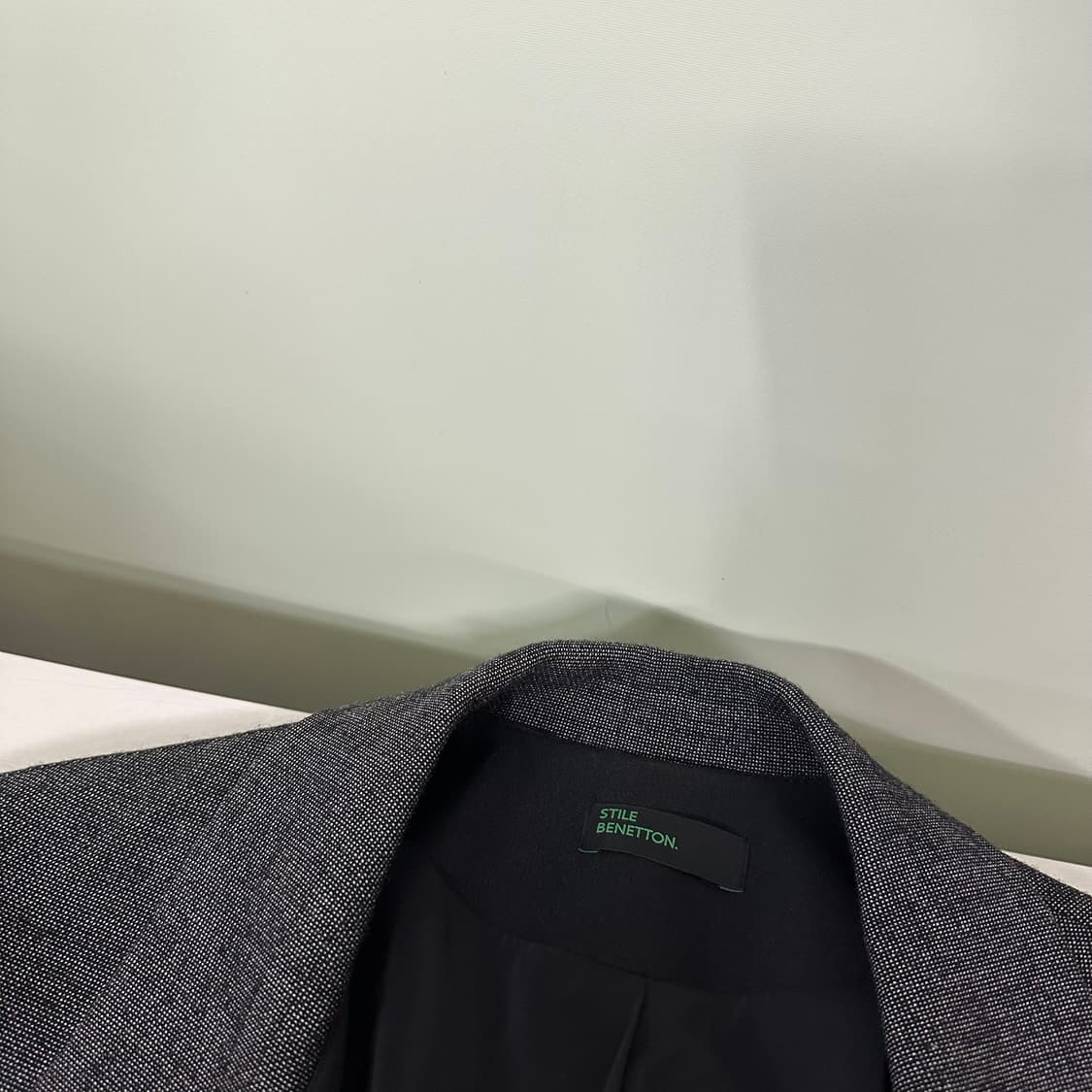 우먼L 유나이티드 베네통 진그레이 카라넥 하프블레이져 상품이미지2