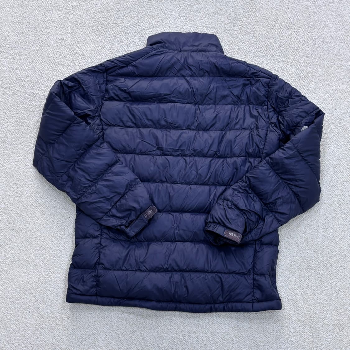 100 네파 남성 경량 덕 다운 패딩 0402E 상품이미지2