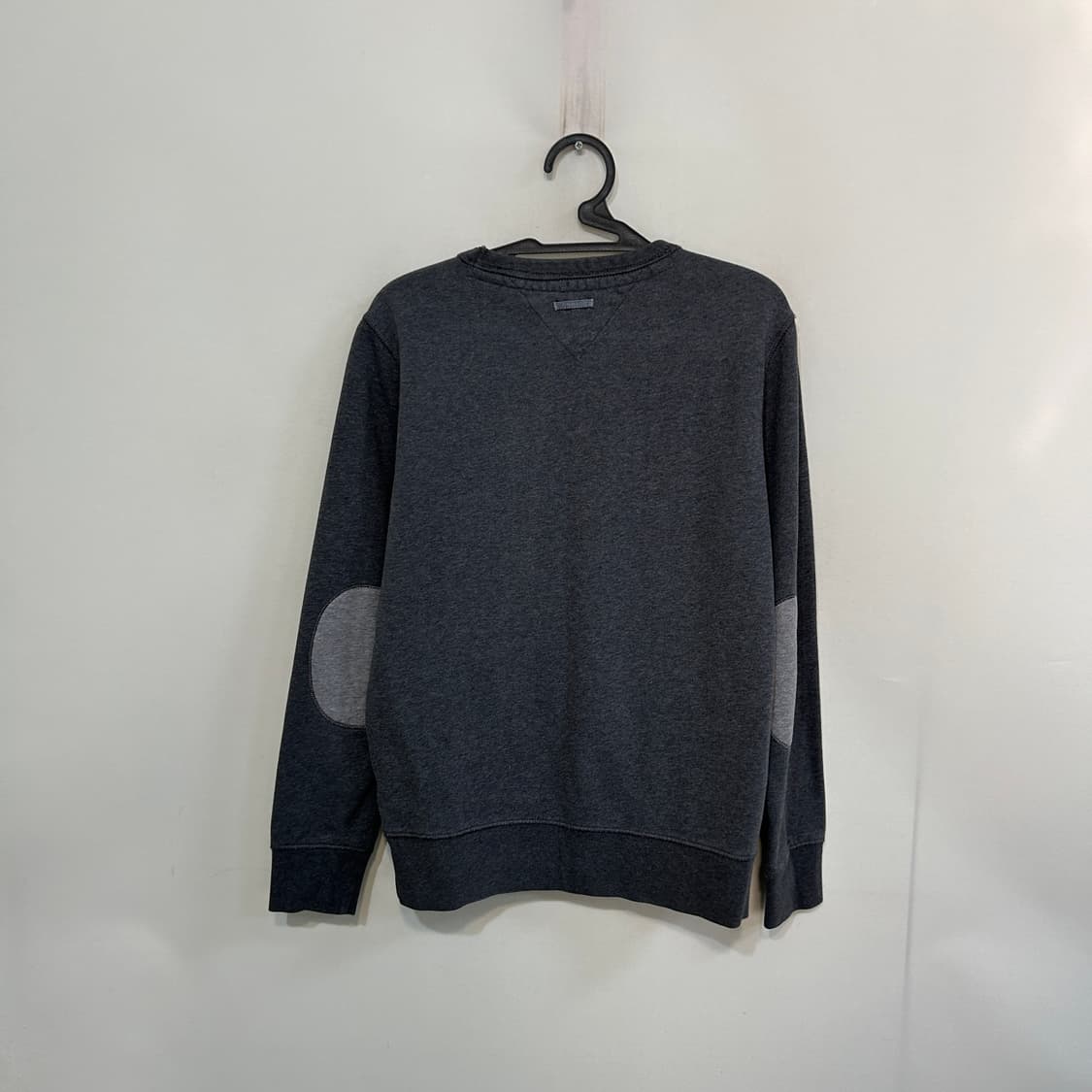 타미힐피거 남성 기모 맨투맨 M 상품이미지2