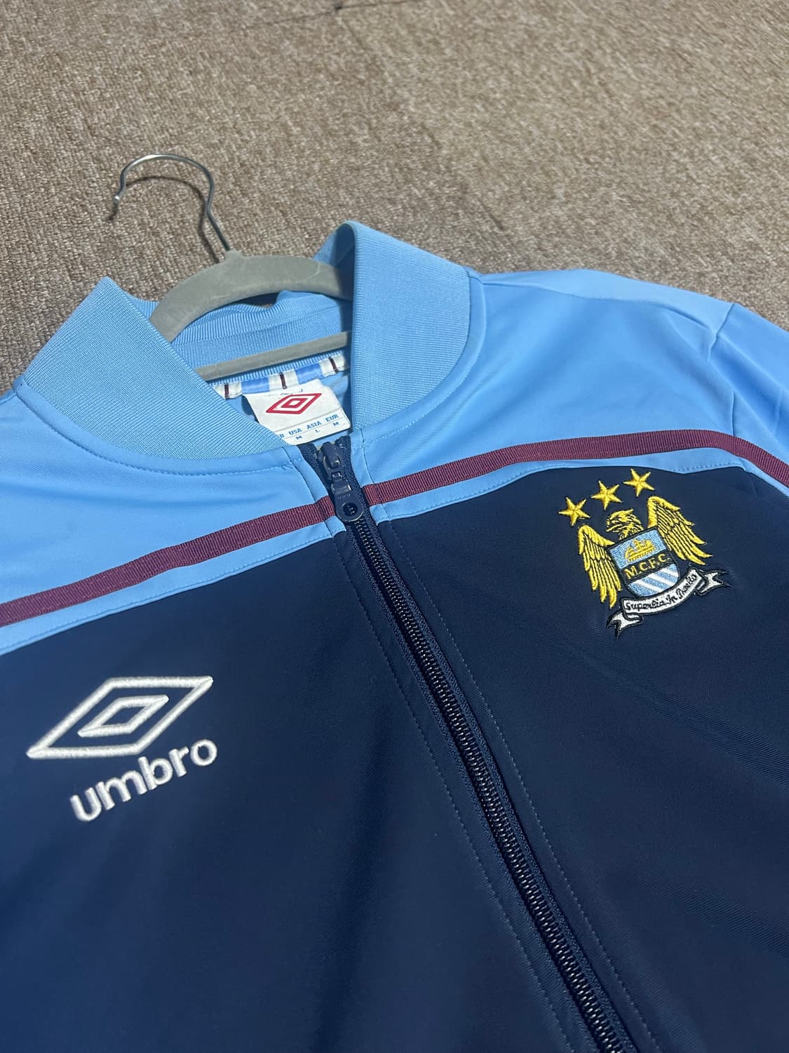 엄브로 Umbro 맨시티 12/13시즌 트랙탑 L 상품이미지3