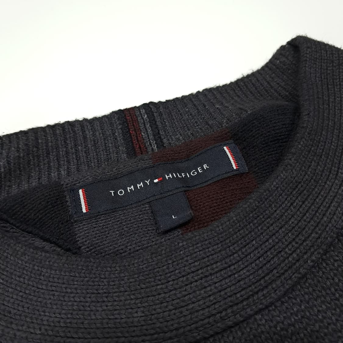 CL118 L 타미힐피거 차콜 헤리티지 라이온 크레스트 & 로고 자수  상품이미지3