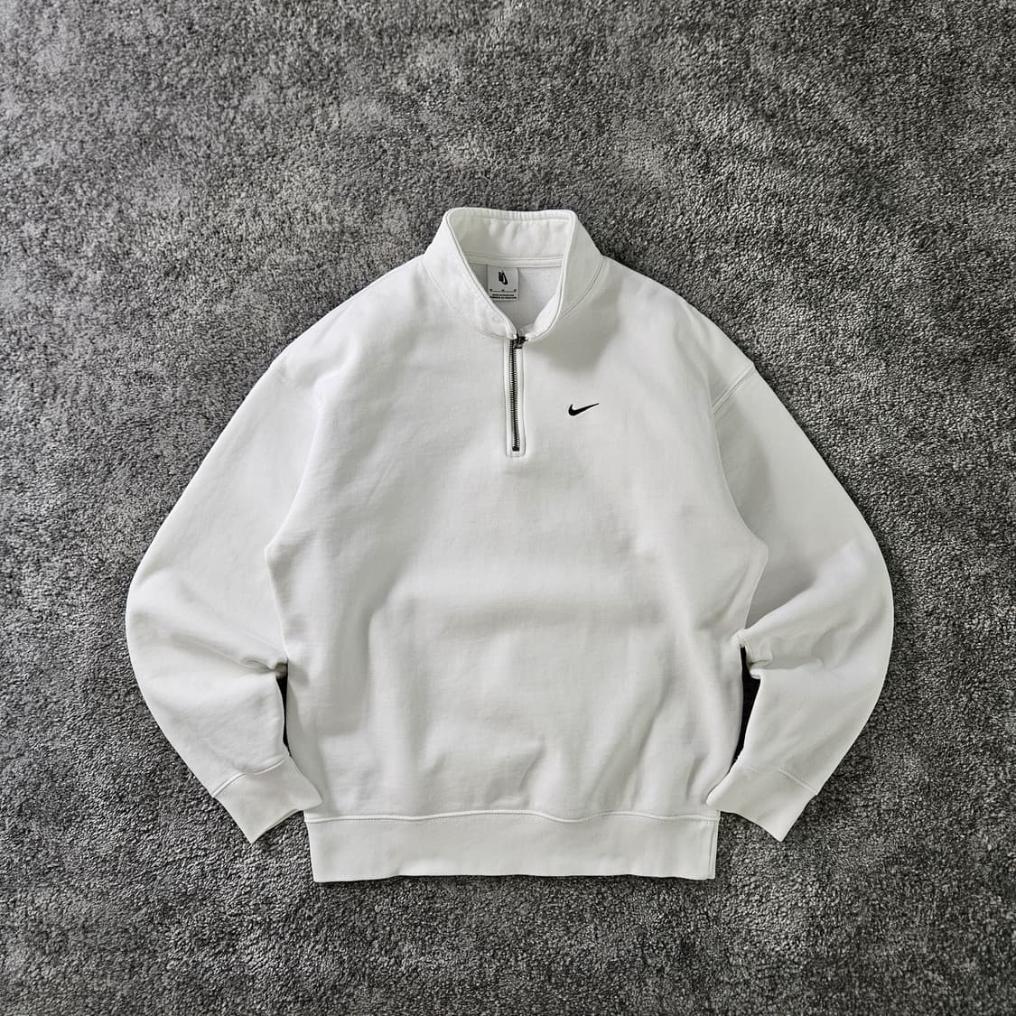 [무료배송] NIKE 긴팔 쿼터집 스웨트셔츠 상품이미지1