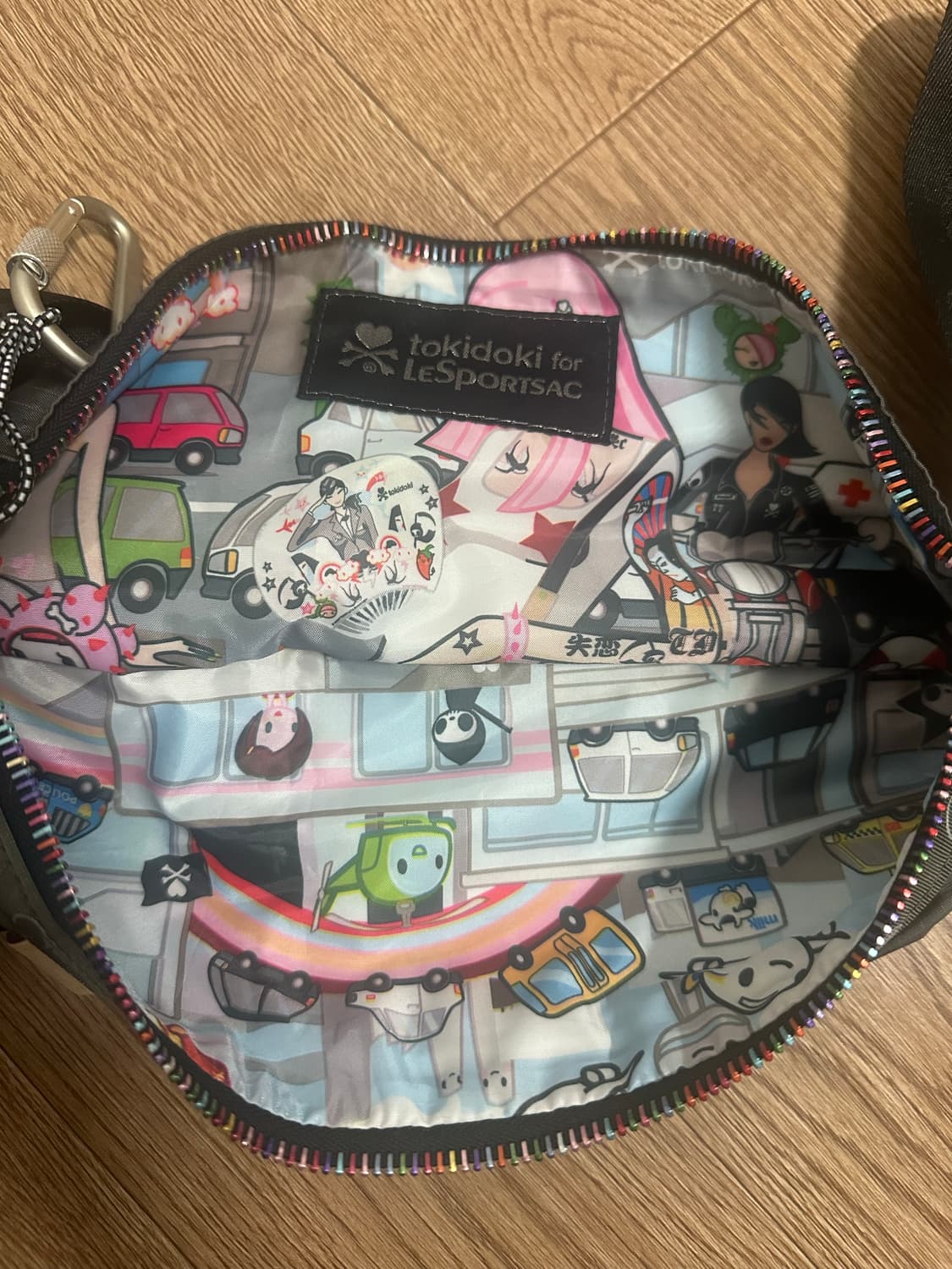 Tikidoki 레스포삭 키링 벨트백 상품이미지3