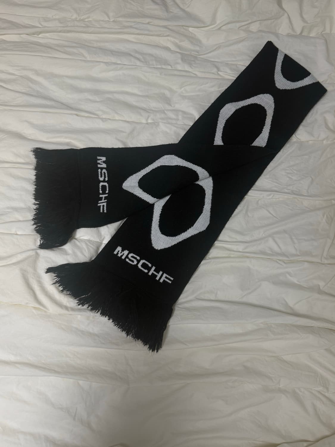 미스치프 머플러 블랙 상품이미지1