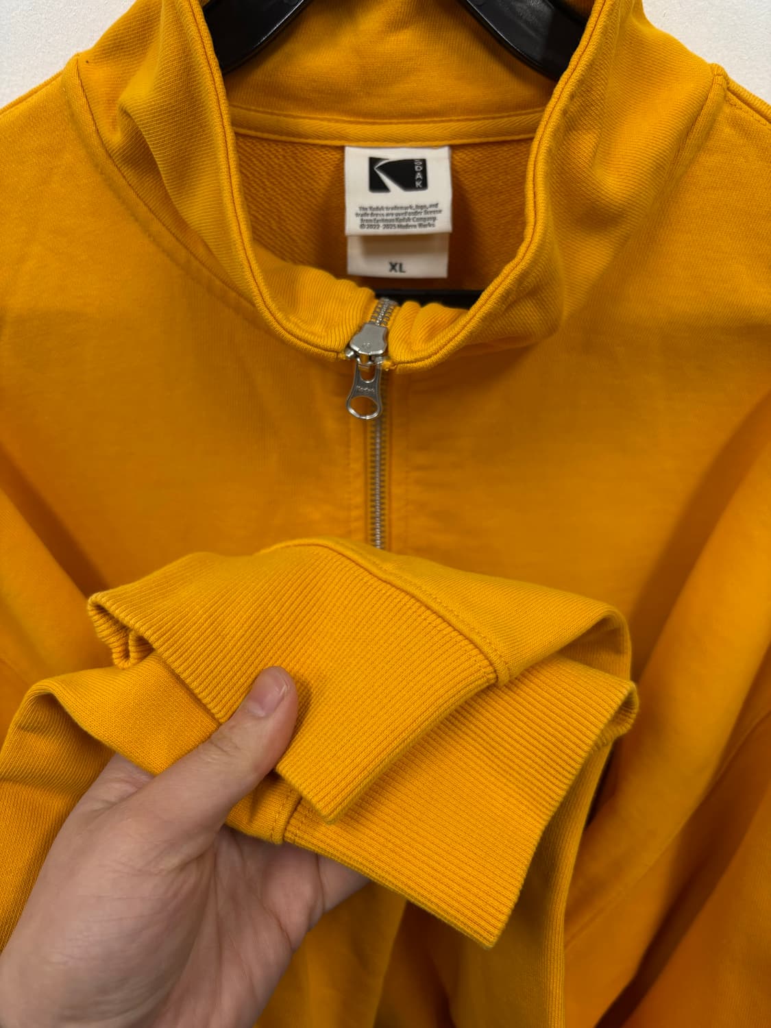 코닥 반집업 맨투맨 상품이미지3