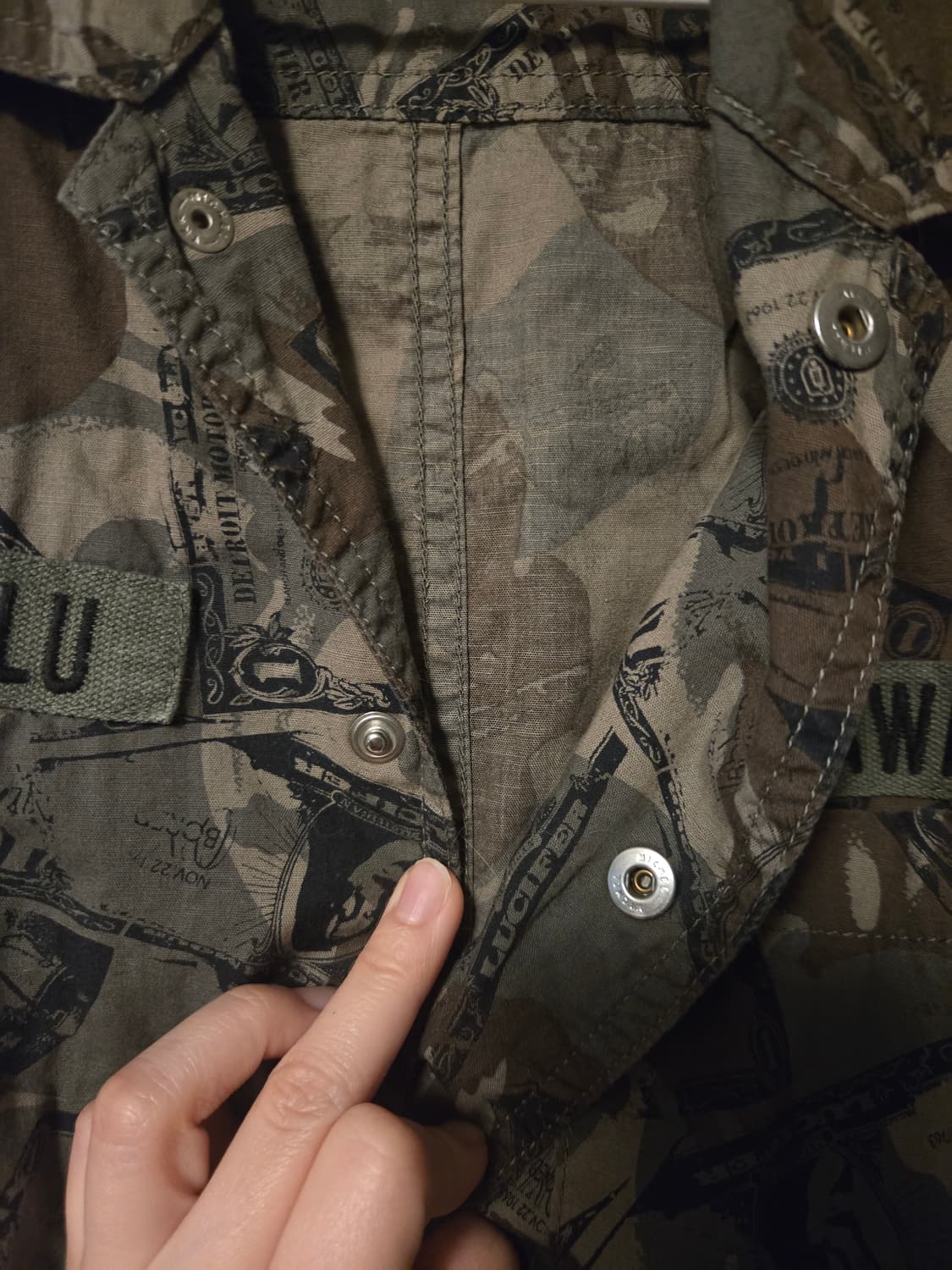 히스테릭 글래머 팝아트 카모 밀리터리 셔츠자켓 (S) 상품이미지7