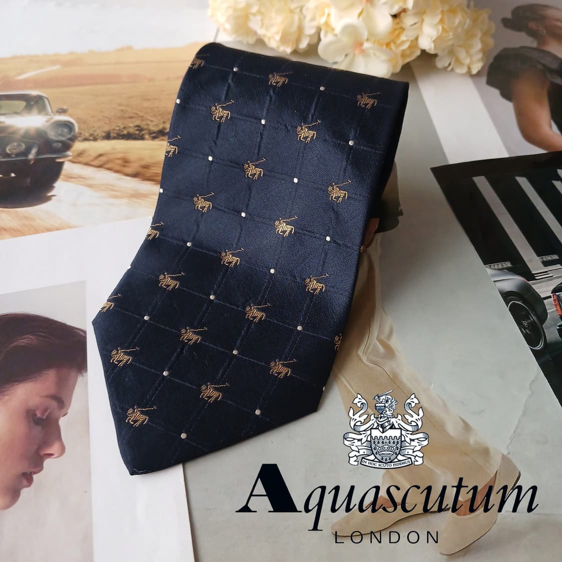 아쿠아스큐텀 실크 네이비 자수 패턴 넥타이 10cm A+등급 A19348 상품이미지2