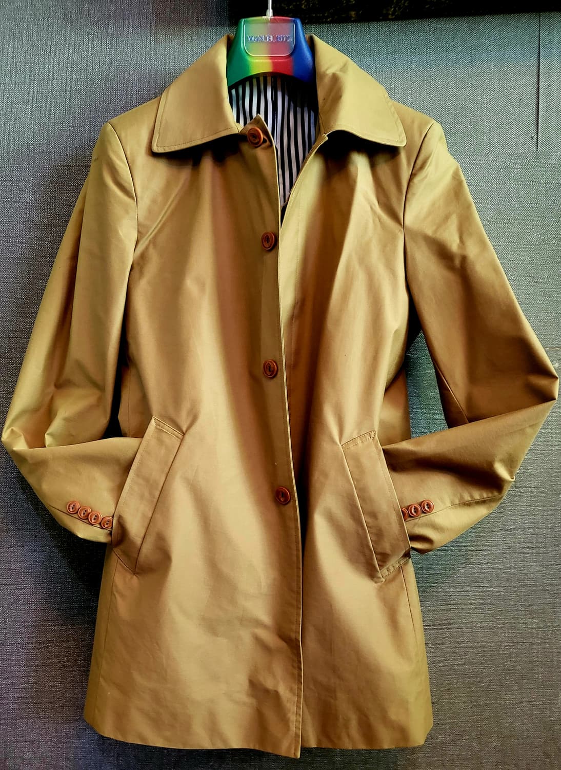 [미사용 새상품] 프랭키뉴욕 베이지 트랜치코트 상품이미지1