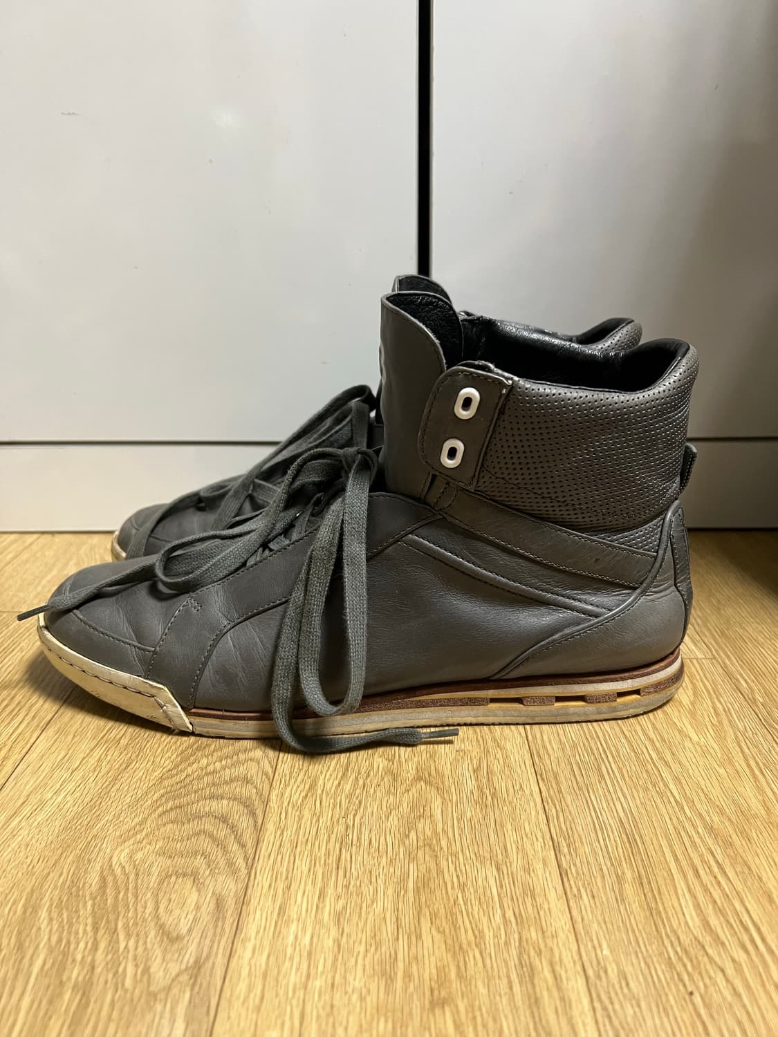 Y-3 하이탑 레더 스니커즈 카키 280 상품이미지2