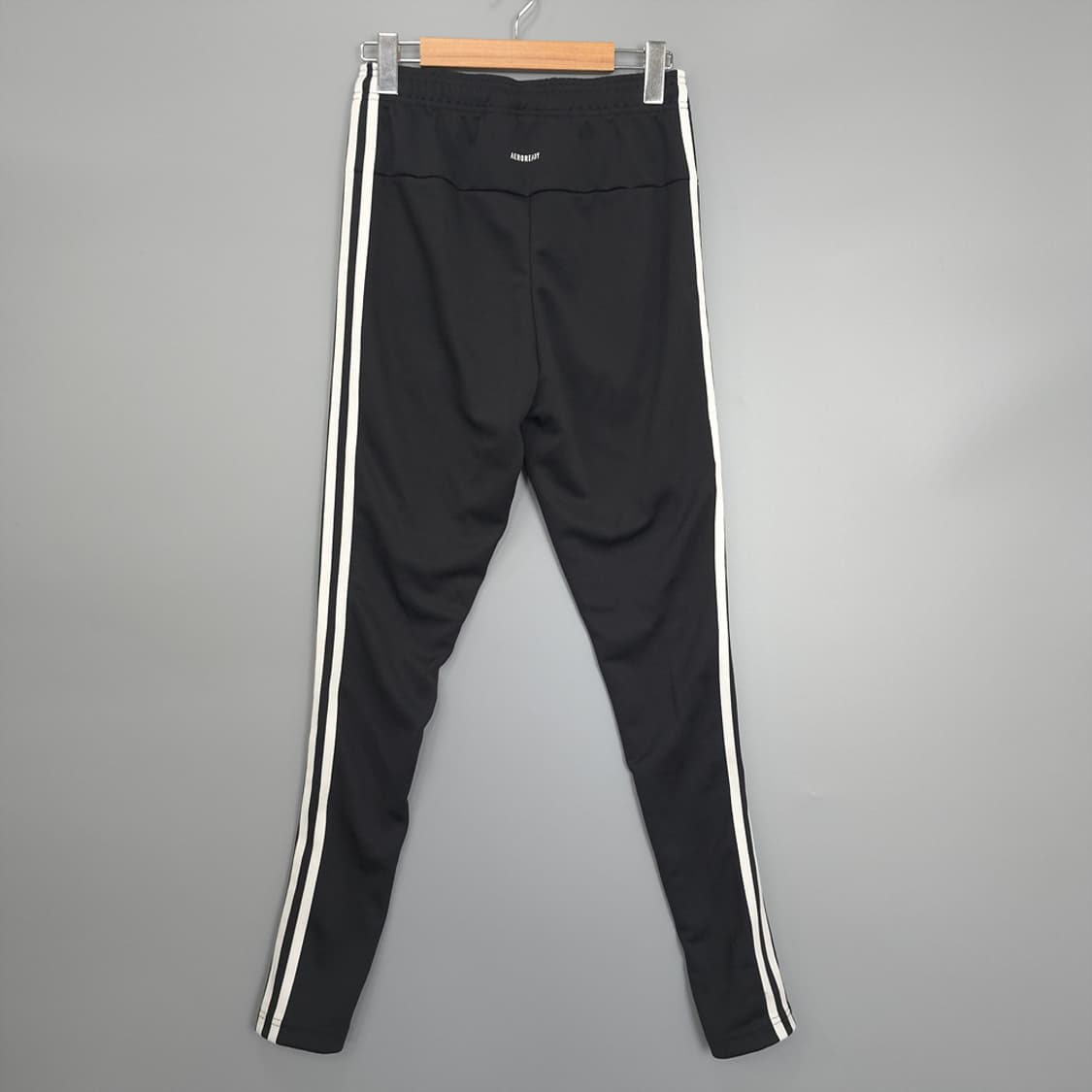 새제품 여성용 아디다스 adidas 슬림핏 조거팬츠 블랙 S 상품이미지2
