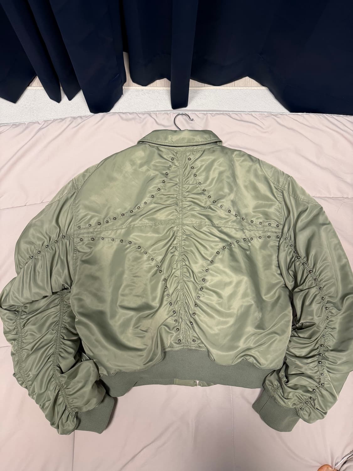 떠그클럽 어버드 라이트닝 봄버 올리브 상품이미지2